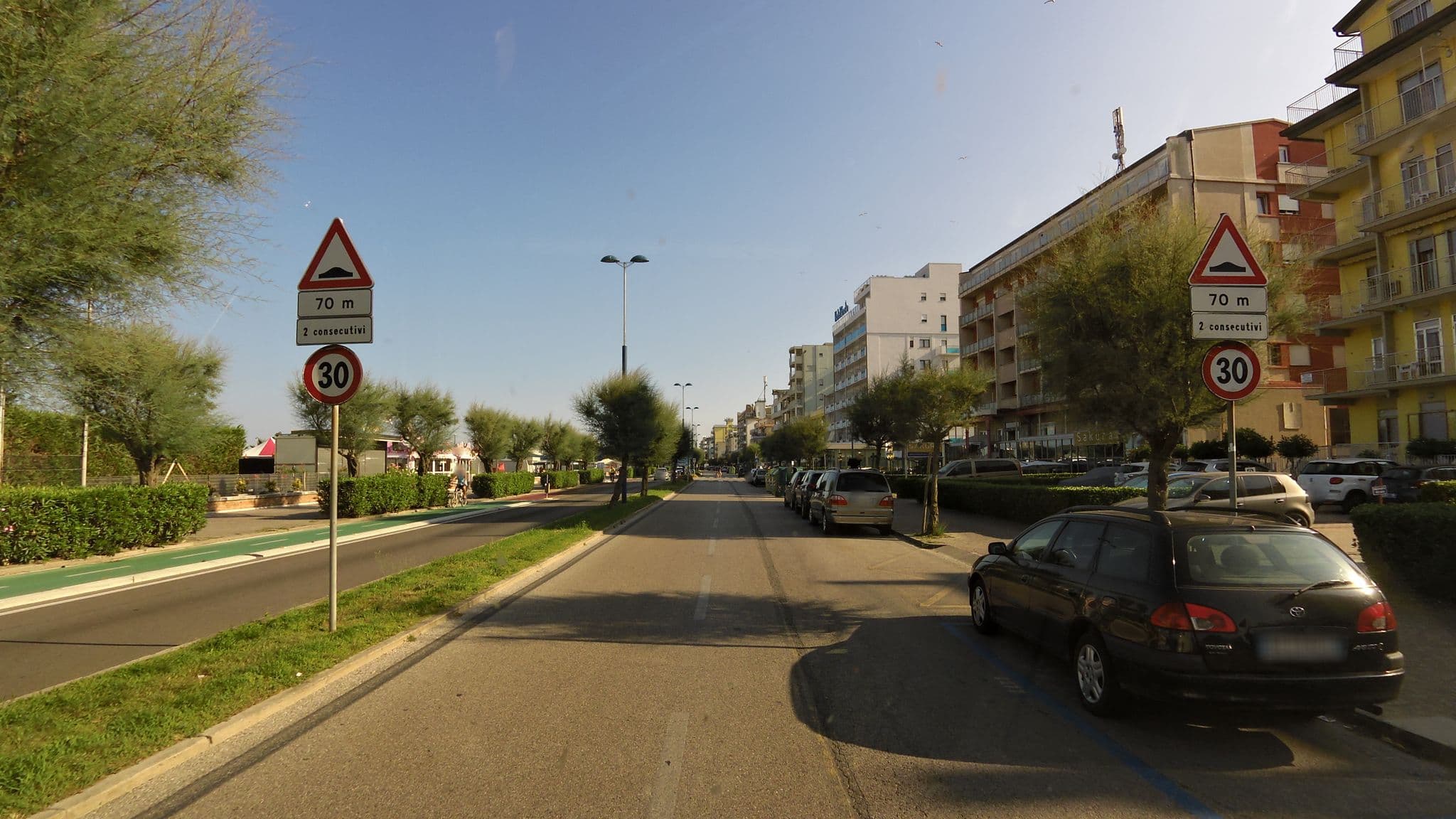 Street view near Smarthotel Mediterraneo, Chioggia — © czmrtn (CC BY-SA · Mapillary)
