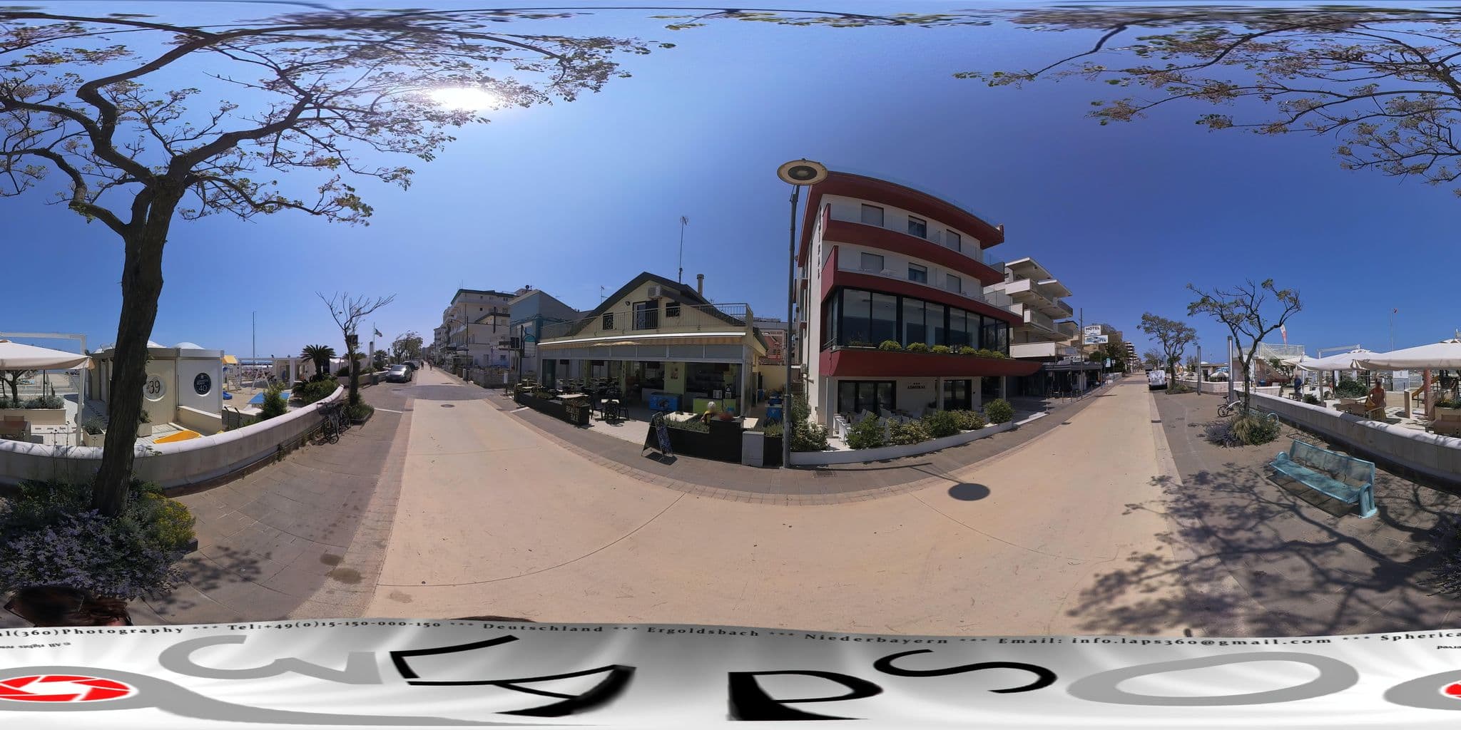 Street view near Hotel Admiral, Bellaria-Igea Marina