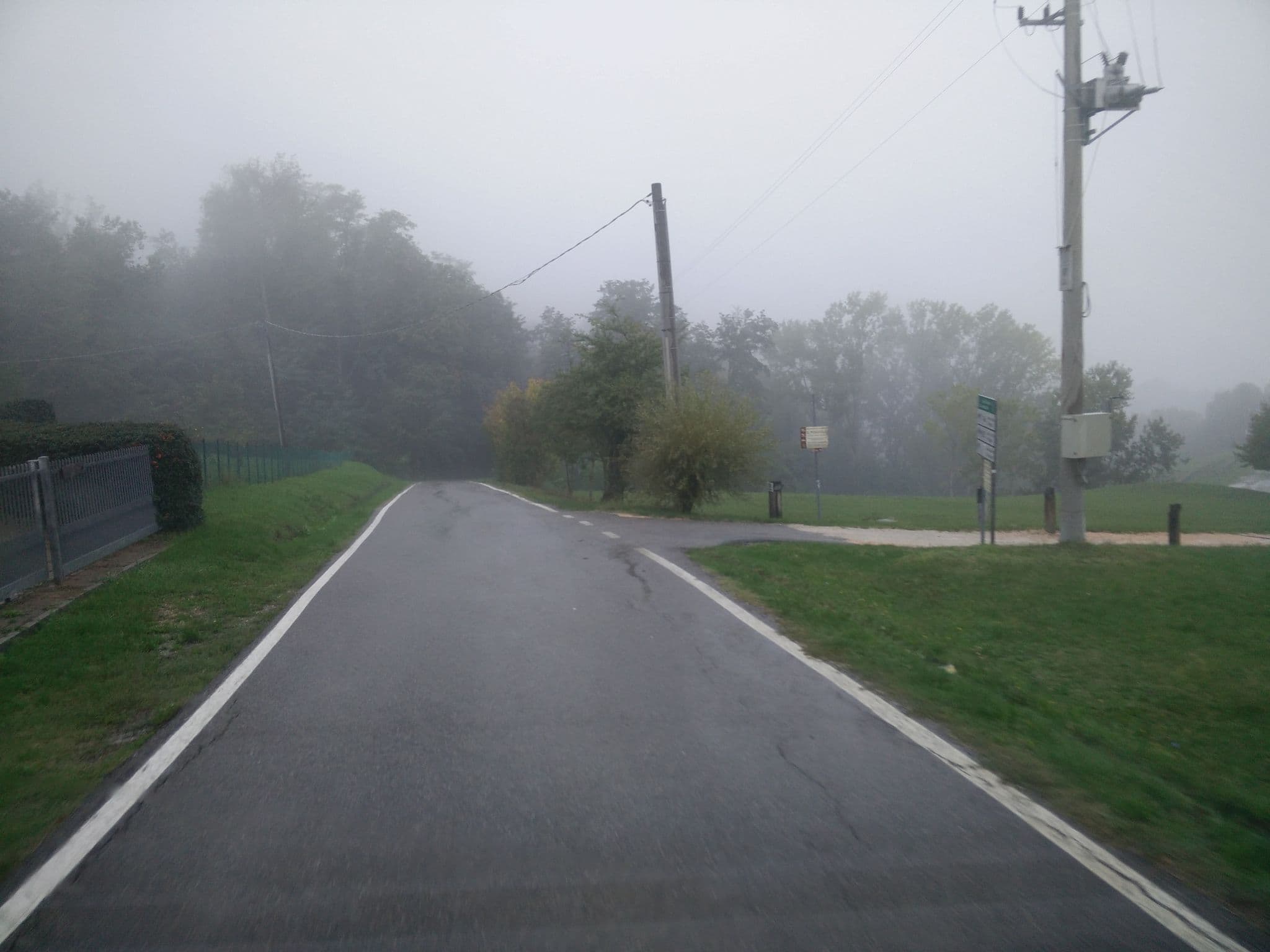 Street view near Scuola di Pace di Monte Sole, Marzabotto — © joostjakob (CC BY-SA · Mapillary)