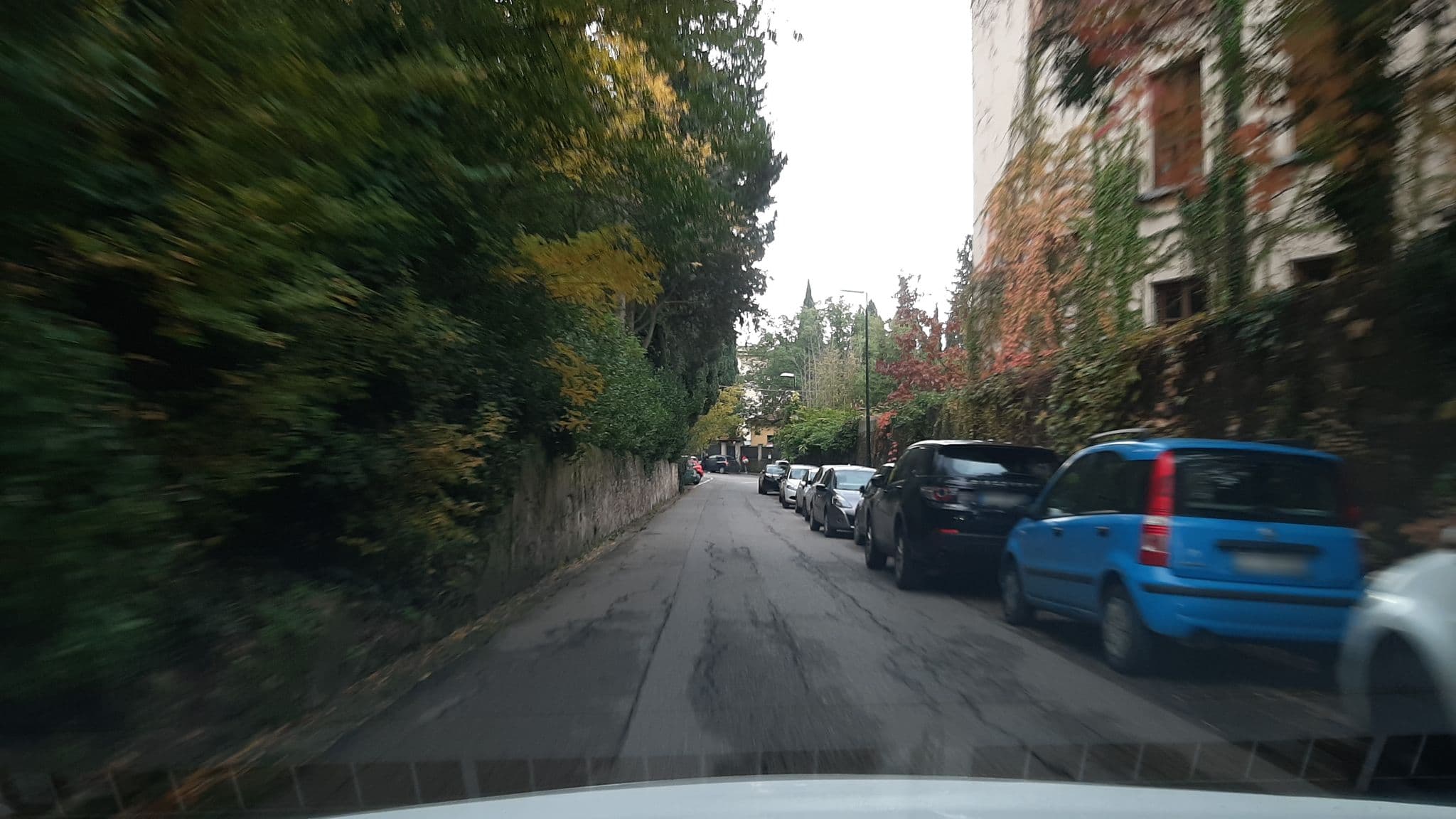 Street view near Hotel Villa Gabriele D'Annunzio, Campo di Marte — © vianney182 (CC BY-SA · Mapillary)