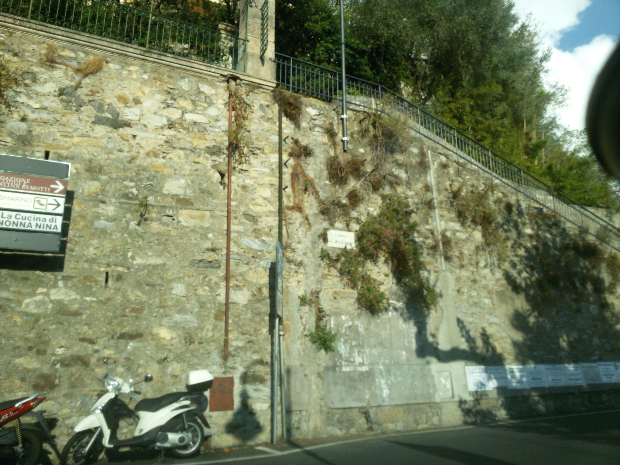 Street view near Blu di Camogli, Camogli — © ale_zena_it (CC BY-SA · Mapillary)