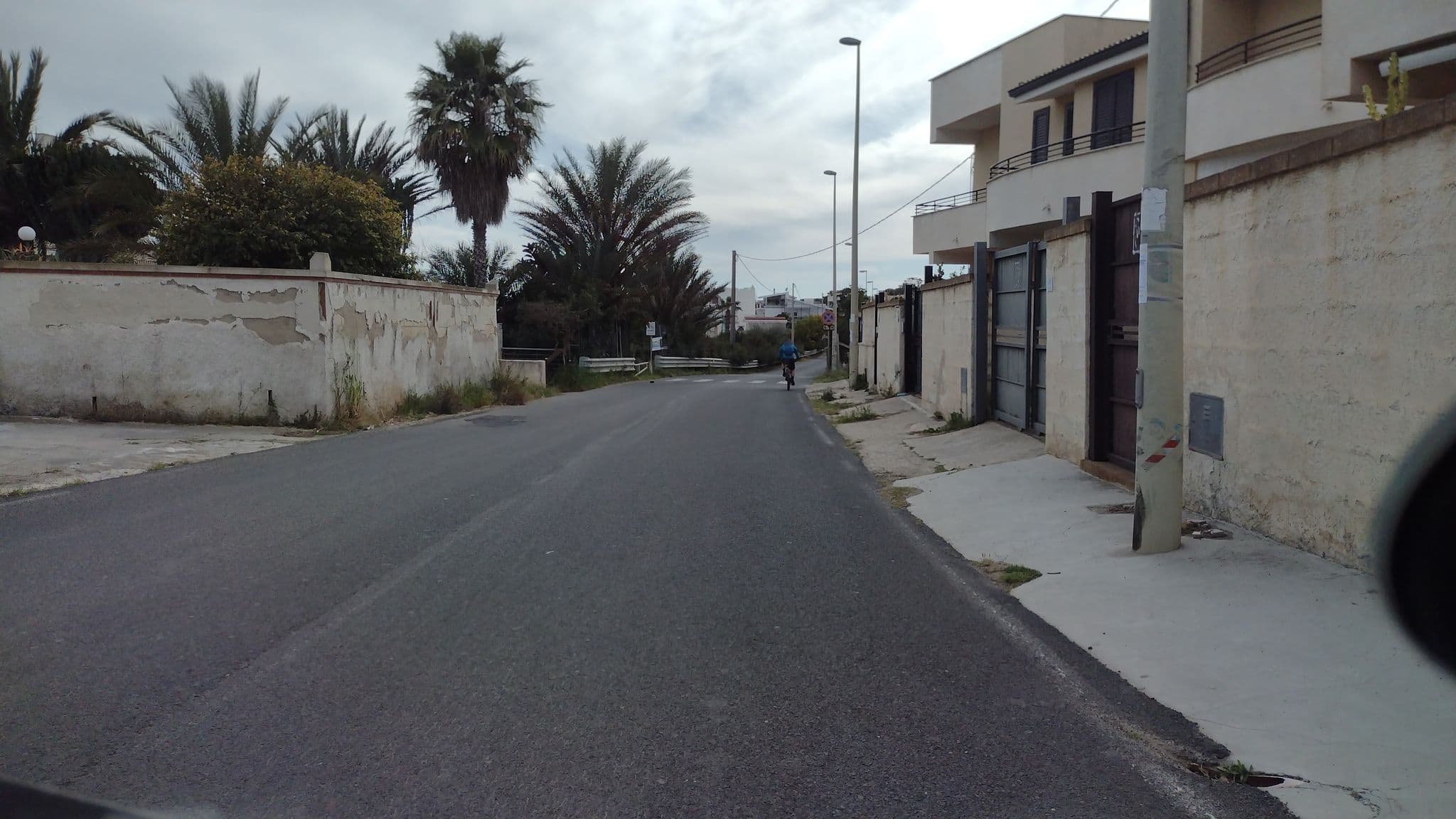 Street view near White Rocks, Avola — © notobiene (CC BY-SA · Mapillary)