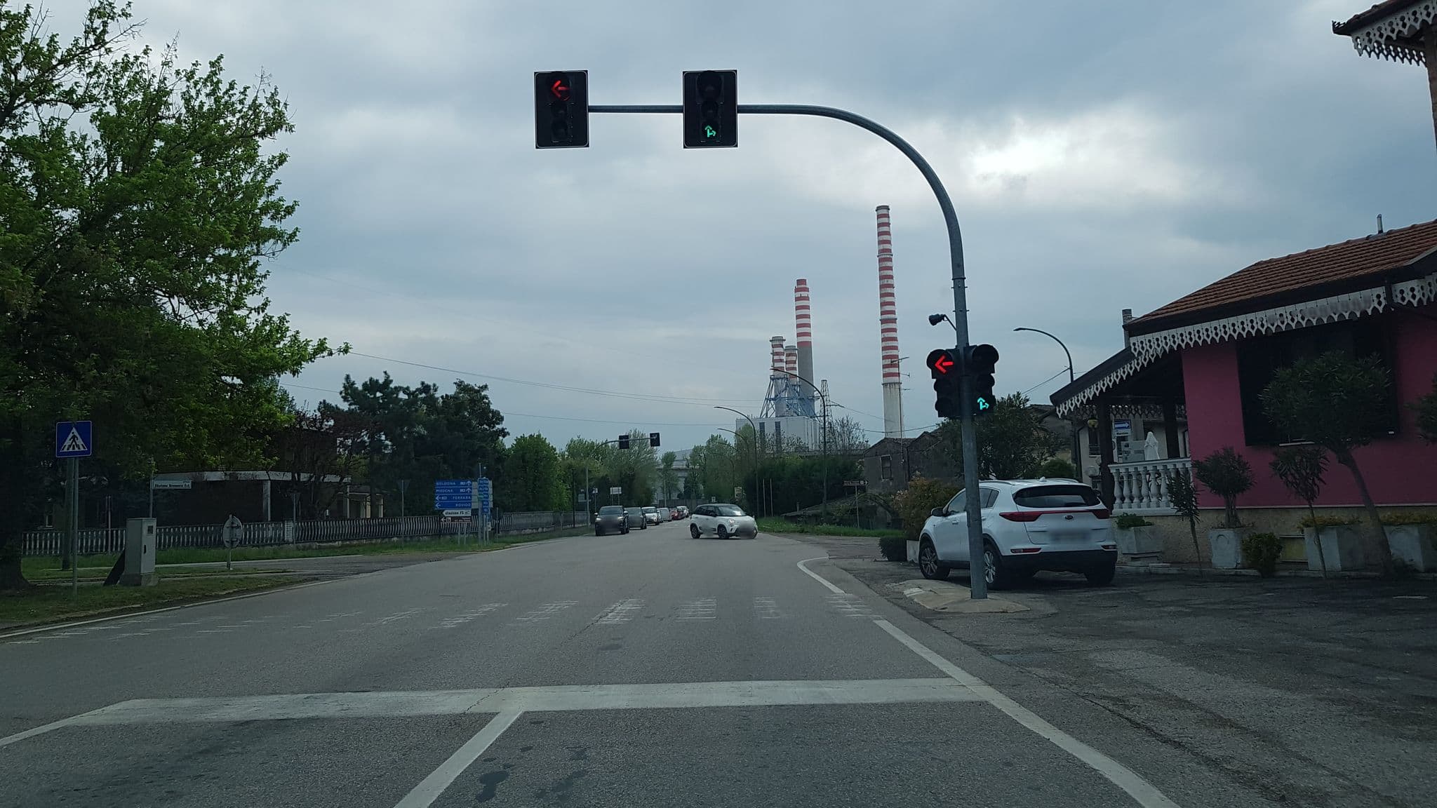 Street view near Affittacamere Barachin, Ostiglia — © lucamenini (CC BY-SA · Mapillary)