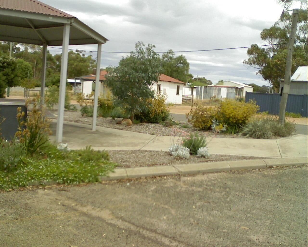 Street view near Borden Rest Area, Katanning — © bob3bob3 (CC BY-SA · Mapillary)