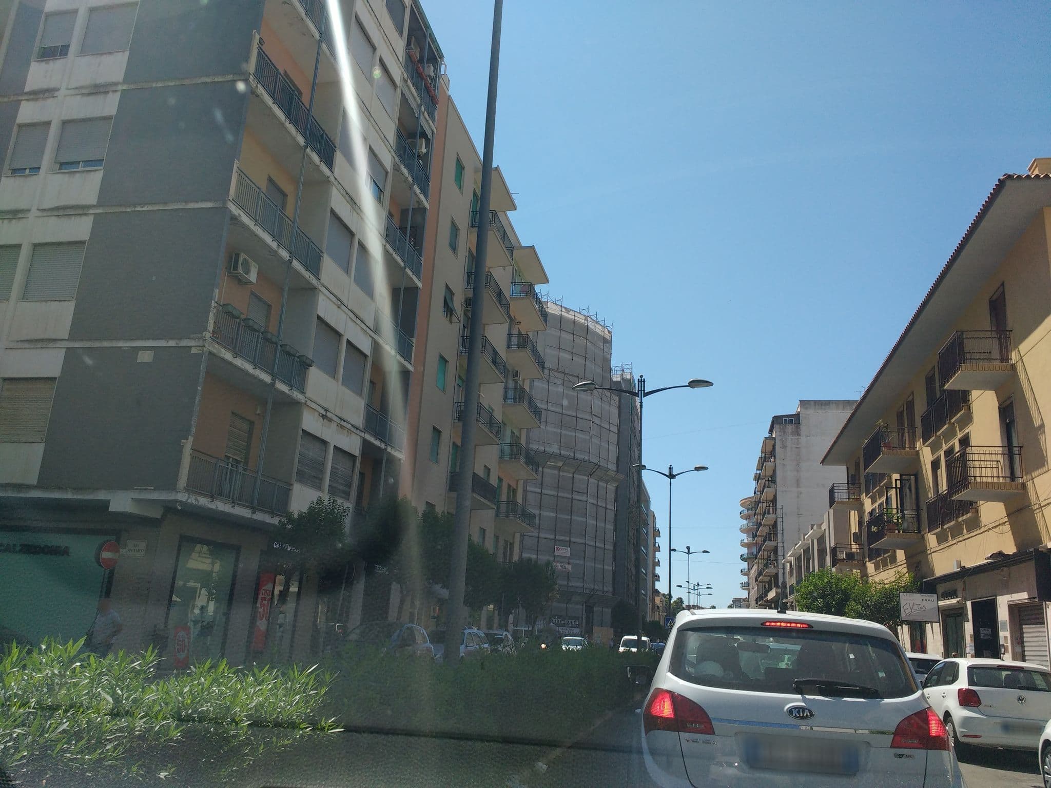 Street view near Laurus, Siracusa