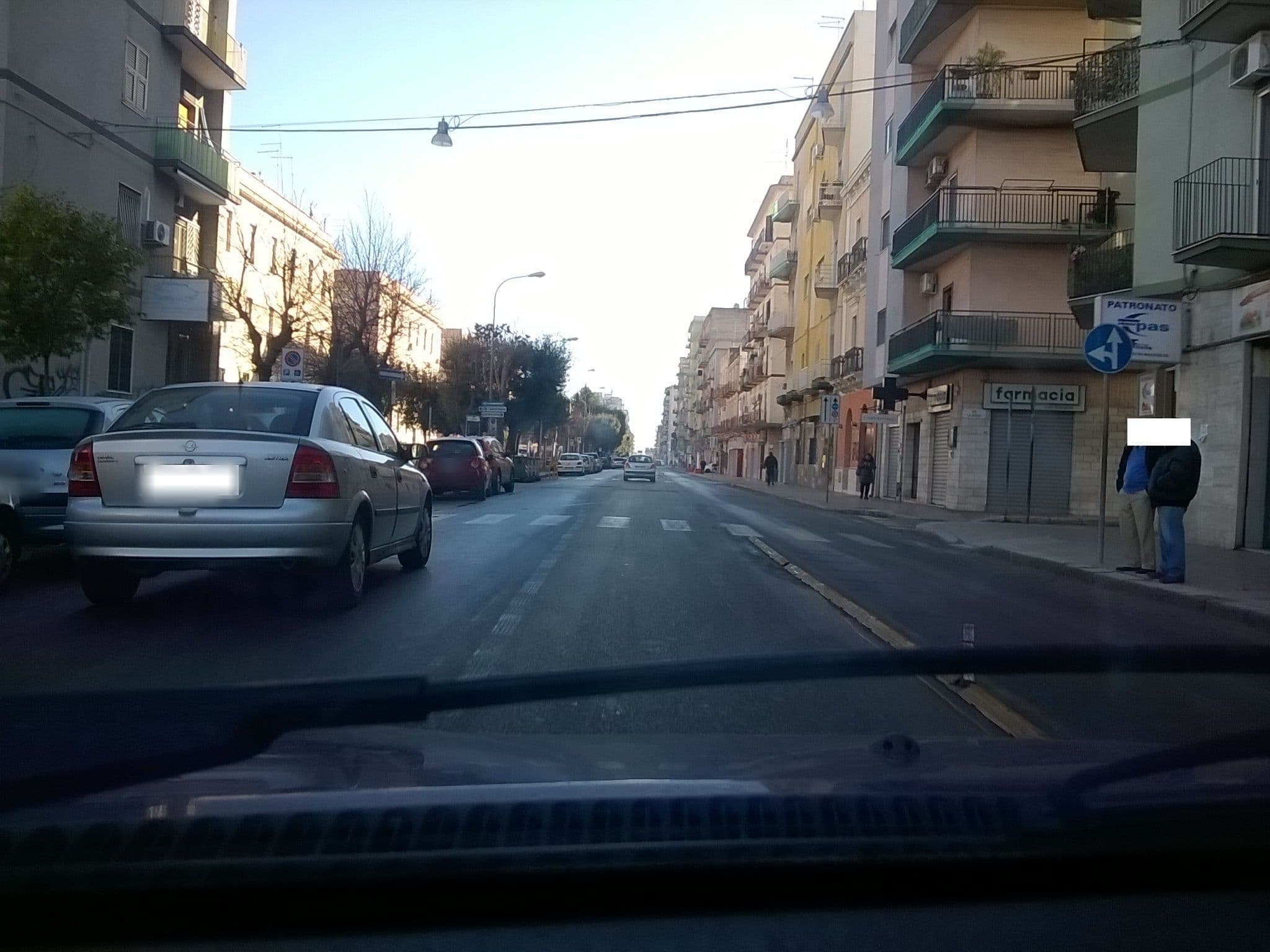 Street view near Castrogiovanni, Taranto — © giantar (CC BY-SA · Mapillary)