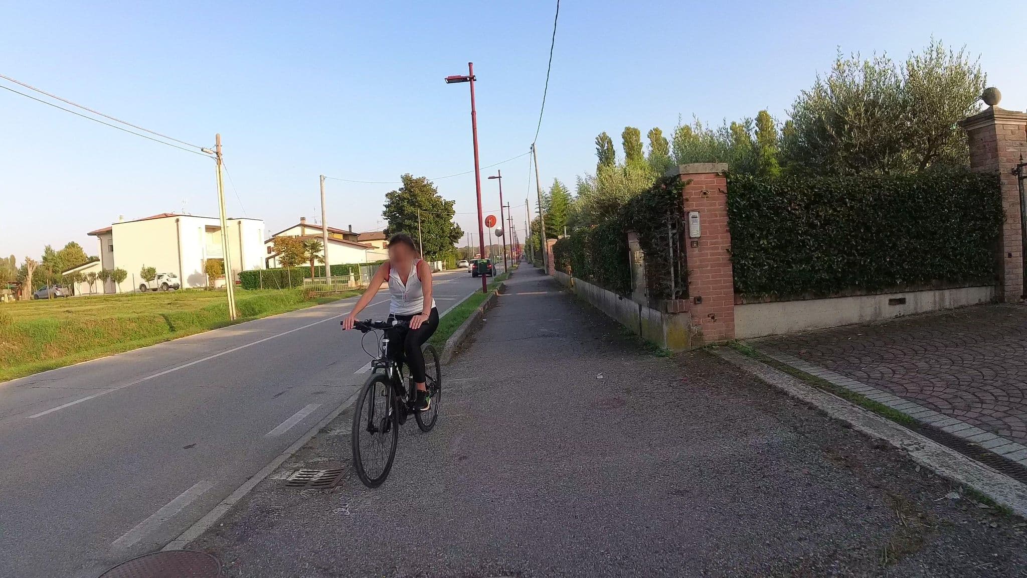 Street view near Agriturismo La Rosa, Bosco — © elenadt (CC BY-SA · Mapillary)