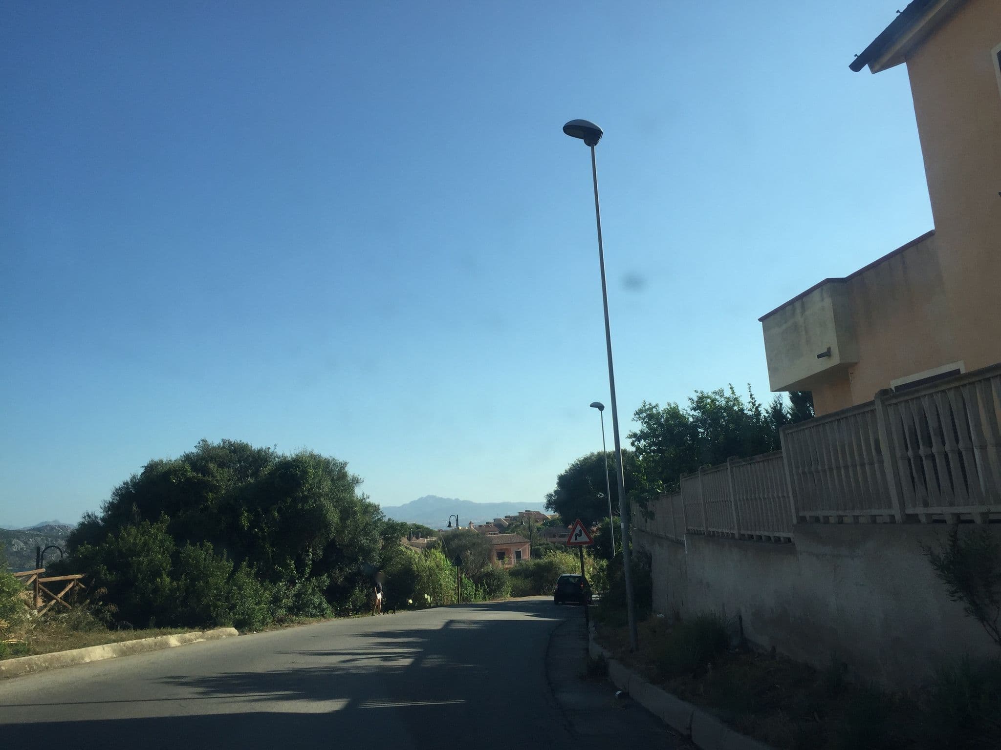 Street view near The Roses Garden, La Maddalena — © thepriben (CC BY-SA · Mapillary)