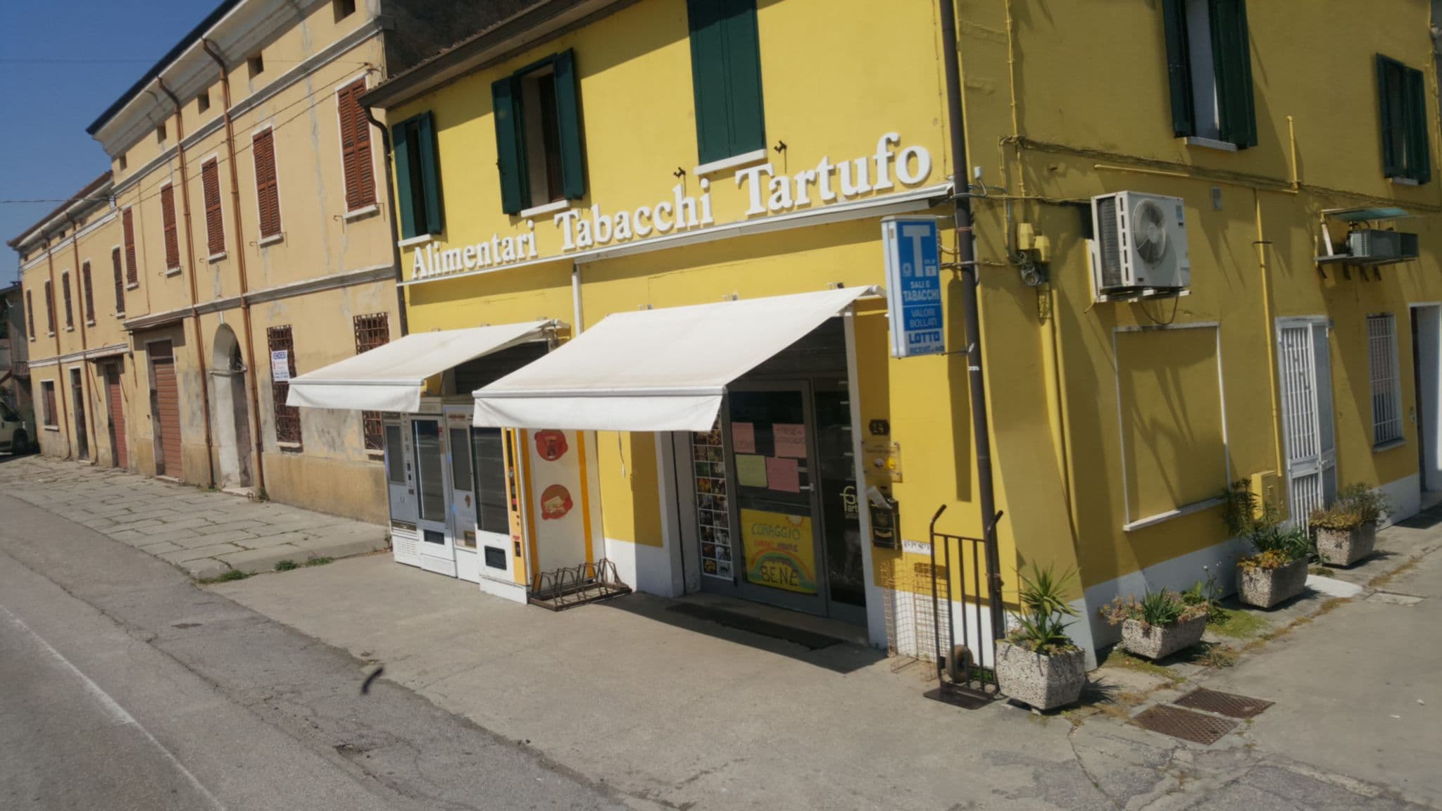Street view near Hotel Passacör, Bergantino — © klimakas (CC BY-SA · Mapillary)