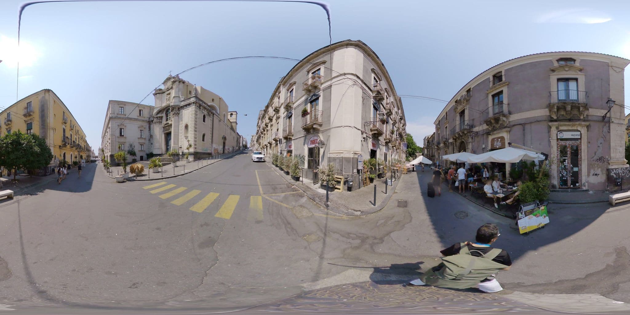 Street view near Crociferi, Catania