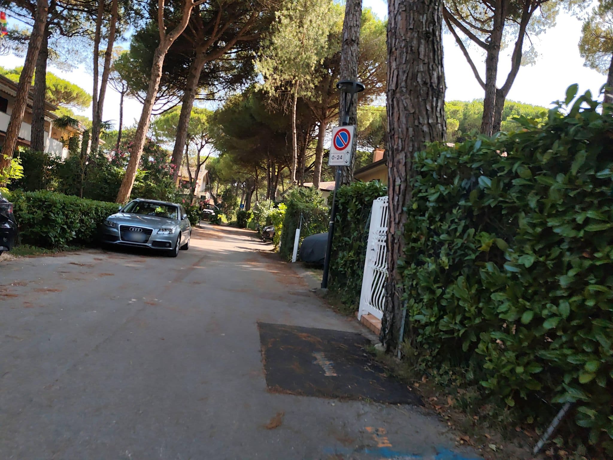 Street view near Villa Betty, Lignano Sabbiadoro
