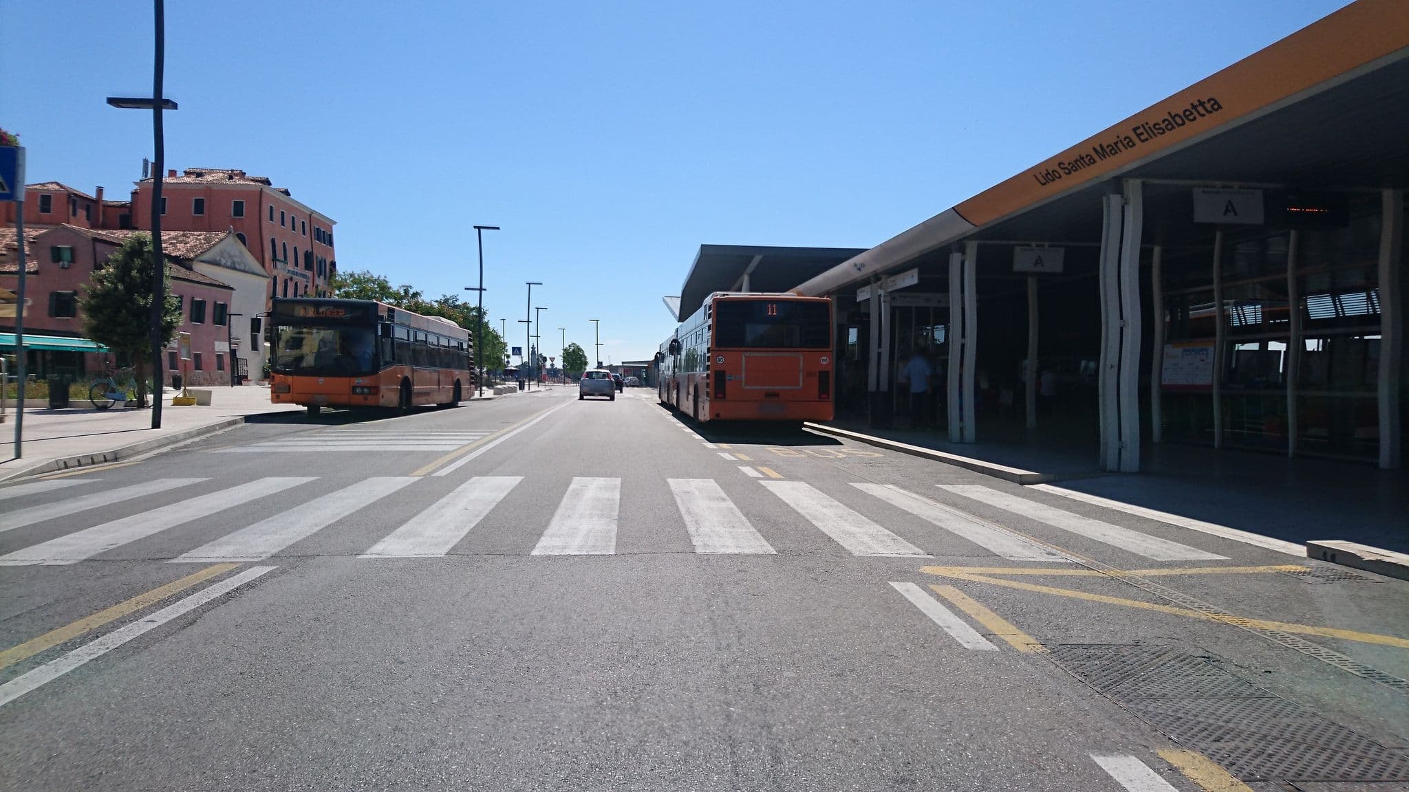 Street view near Hotel Giardinetto, Lido — © voschix (CC BY-SA · Mapillary)