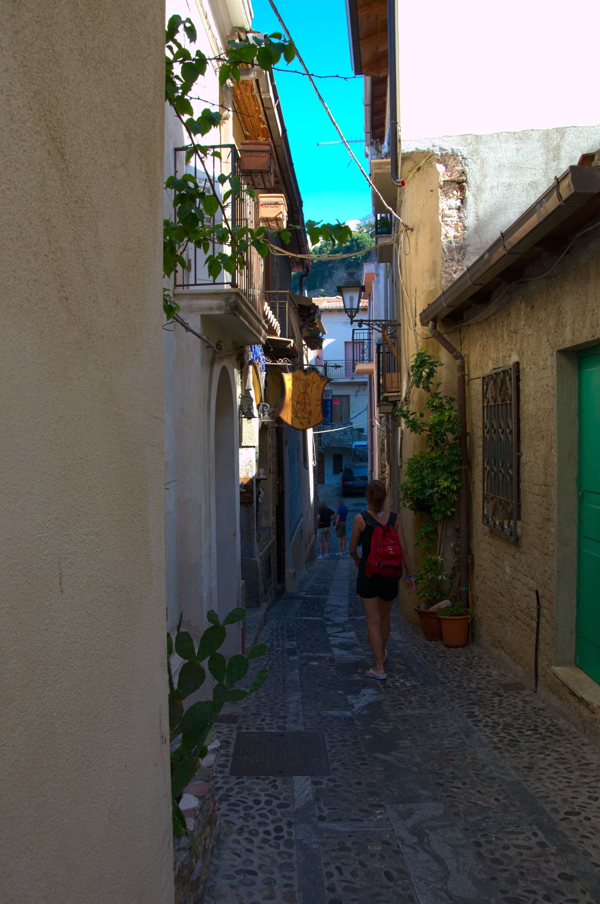 Street view near Casa Il Soffio di Eolo, Scilla — © danysk (CC BY-SA · Mapillary)