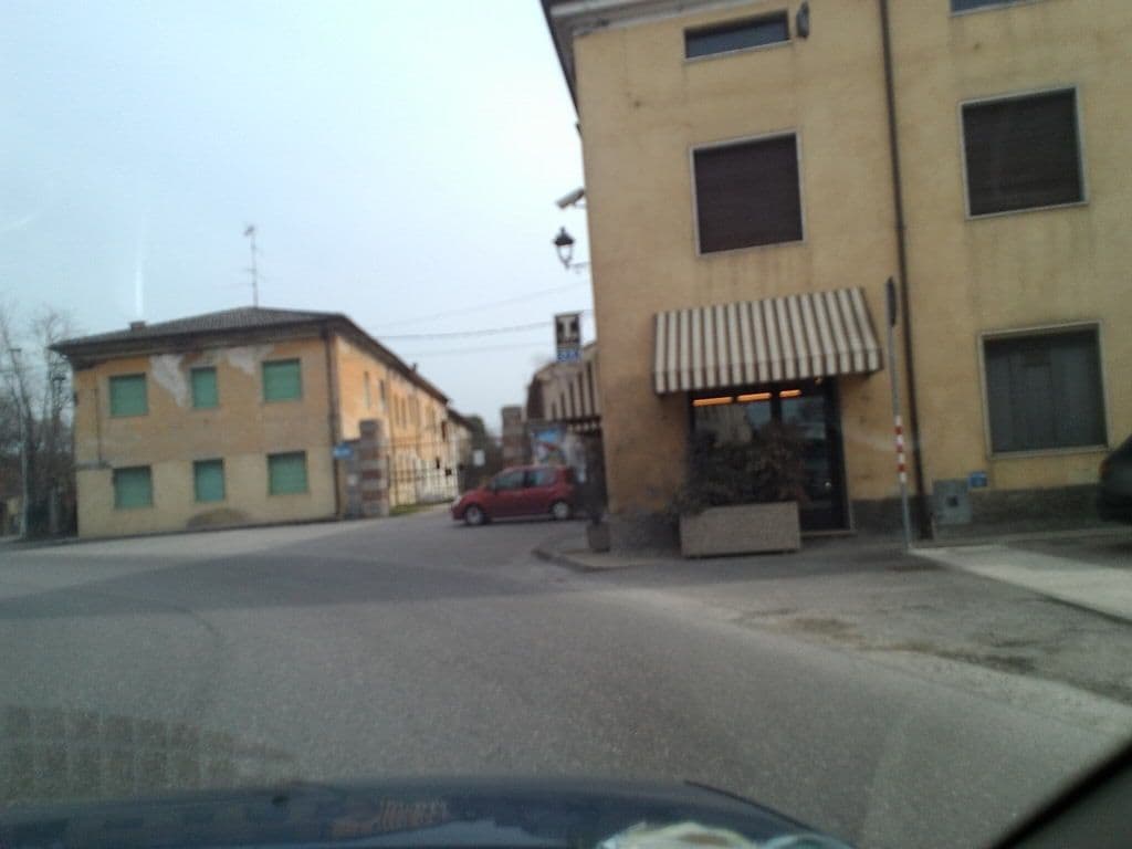 Street view near Il Giardino del Conte Custoza, Roverbella — © vrmap (CC BY-SA · Mapillary)