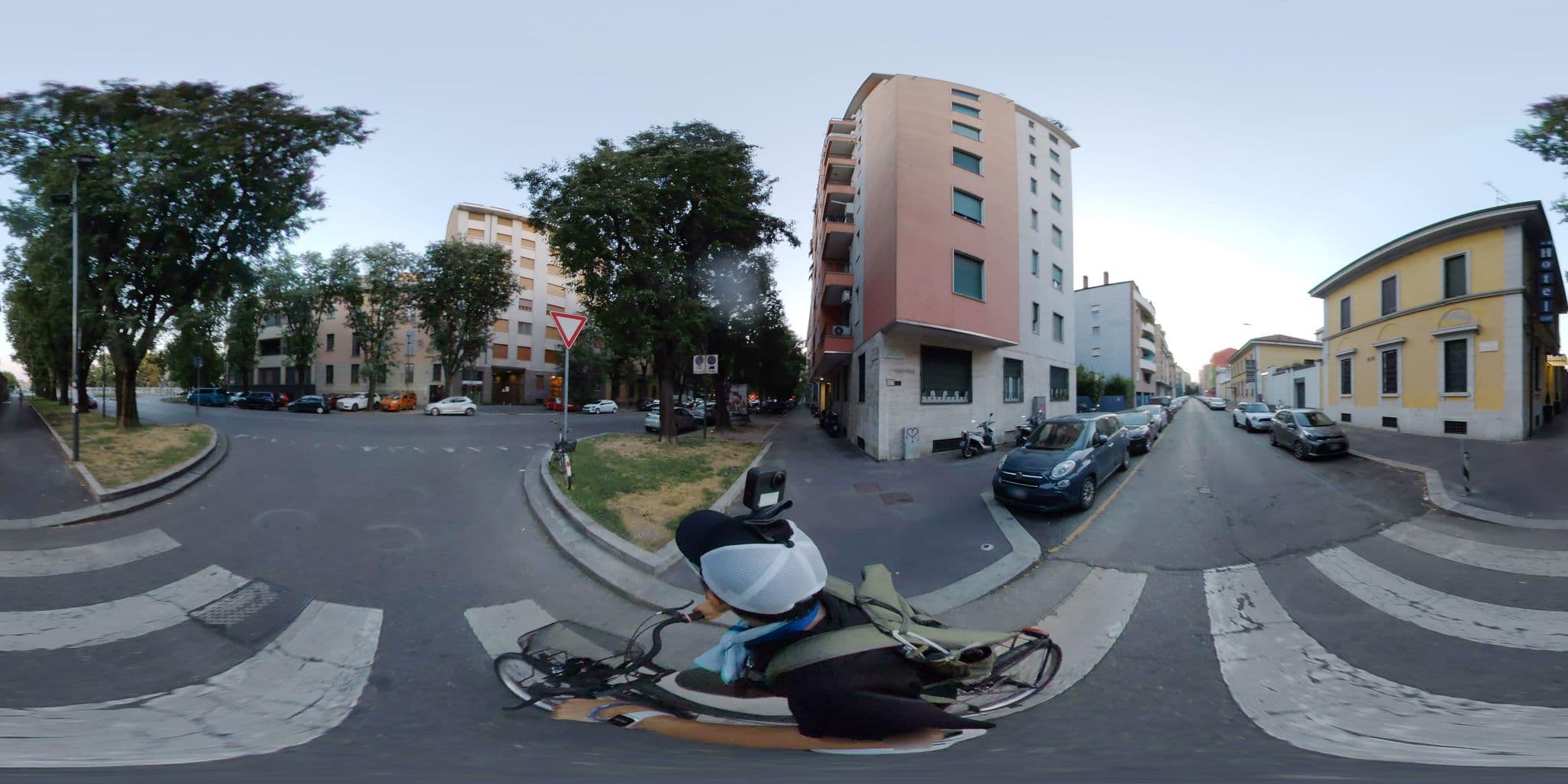 Street view near Hotel Bogart, Chinatown — © mapconcierge (CC BY-SA · Mapillary)