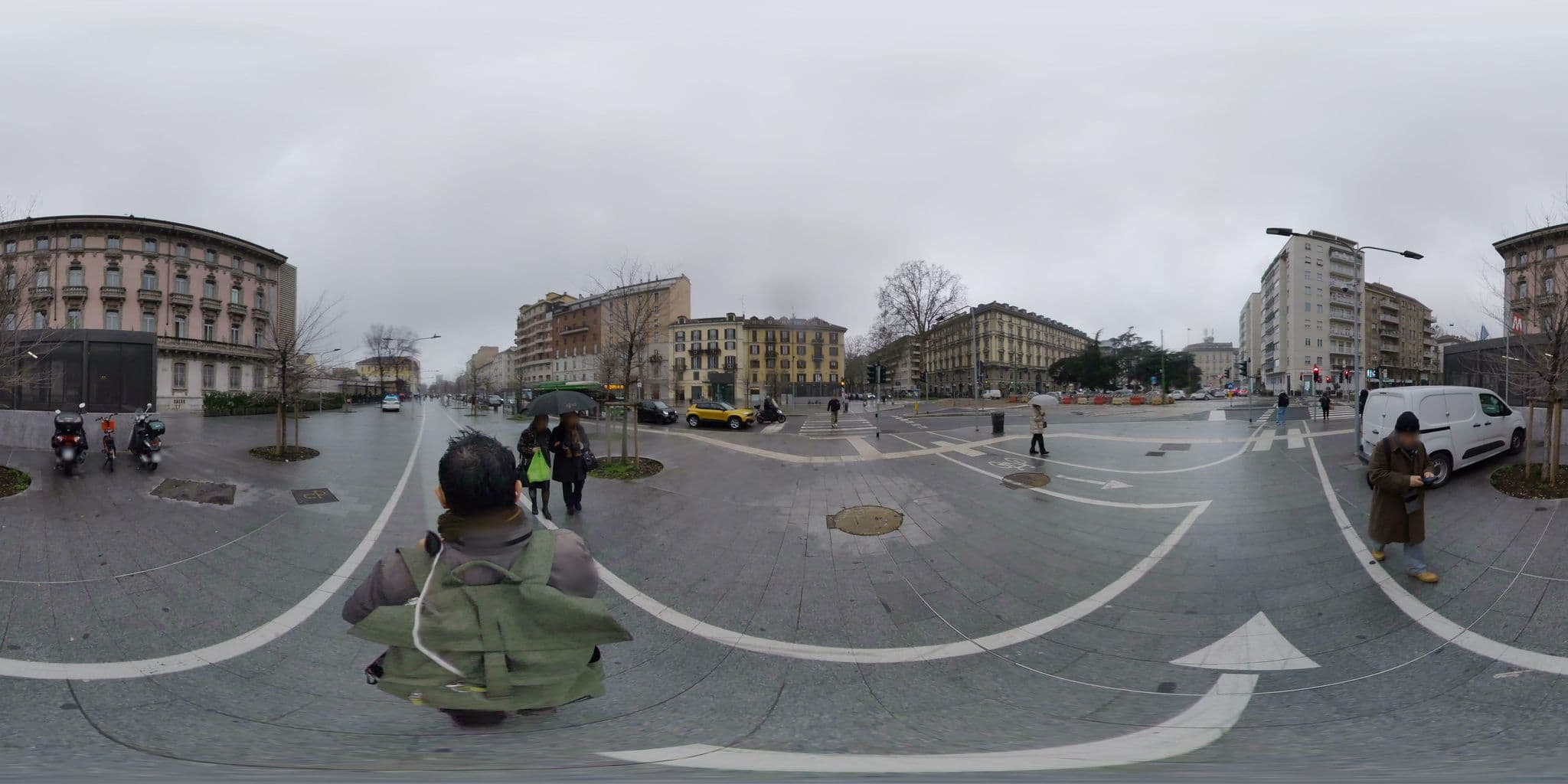 Street view near Chateau Monfort, Milan