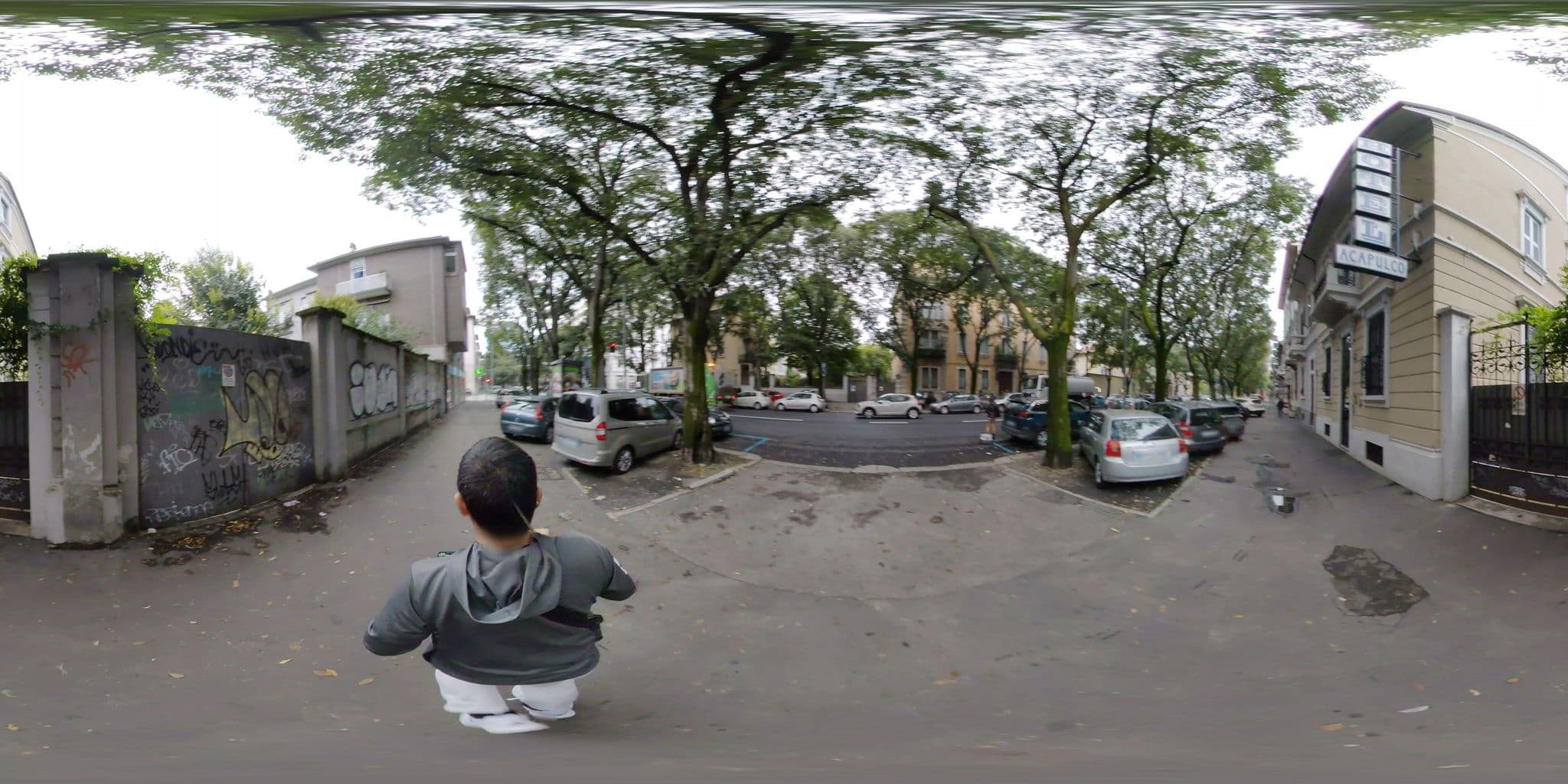 Street view near Hotel Acapulco, Brera