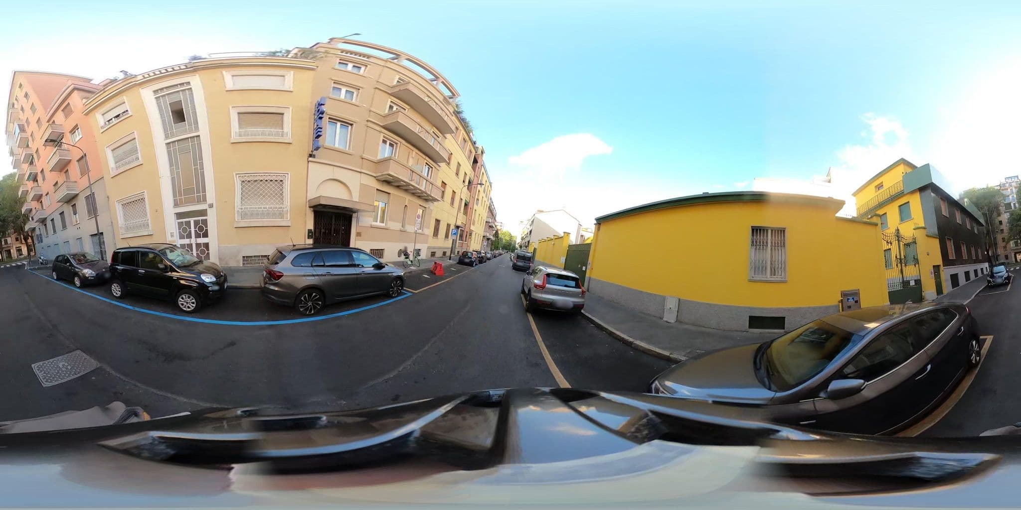 Street view near Hotel Corallo, Chinatown — © jacopofar (CC BY-SA · Mapillary)