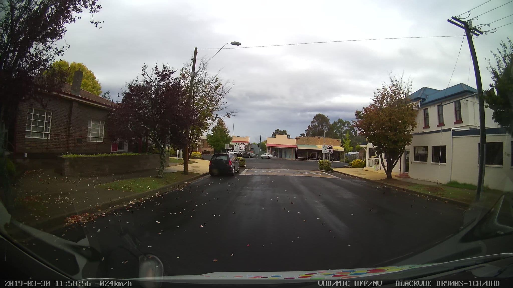 Street view near Apsley Arms Hotel, Walcha — © bob3bob3 (CC BY-SA · Mapillary)