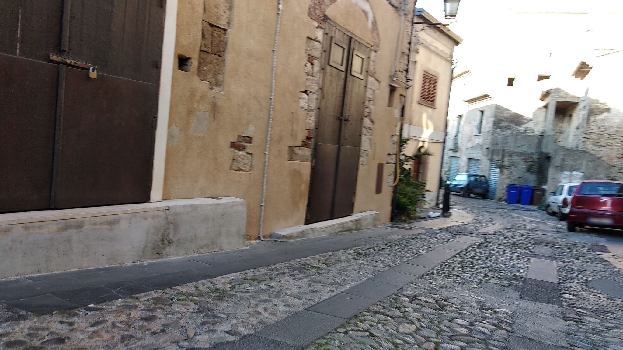 Street view near Il profumo delle Zagare, Amantea — © mircozorzo (CC BY-SA · Mapillary)