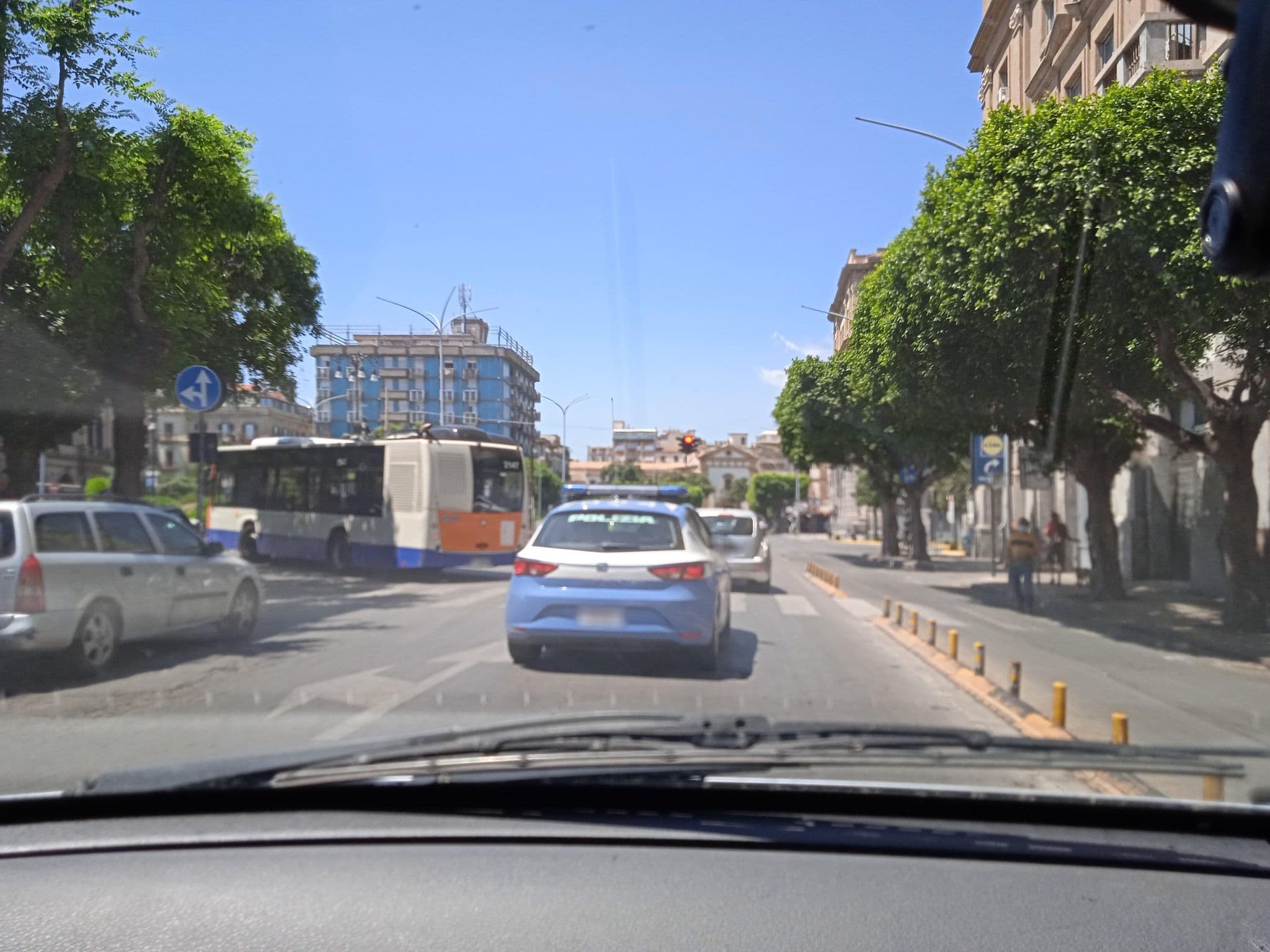 Street view near Albergo Cavour, Palermo