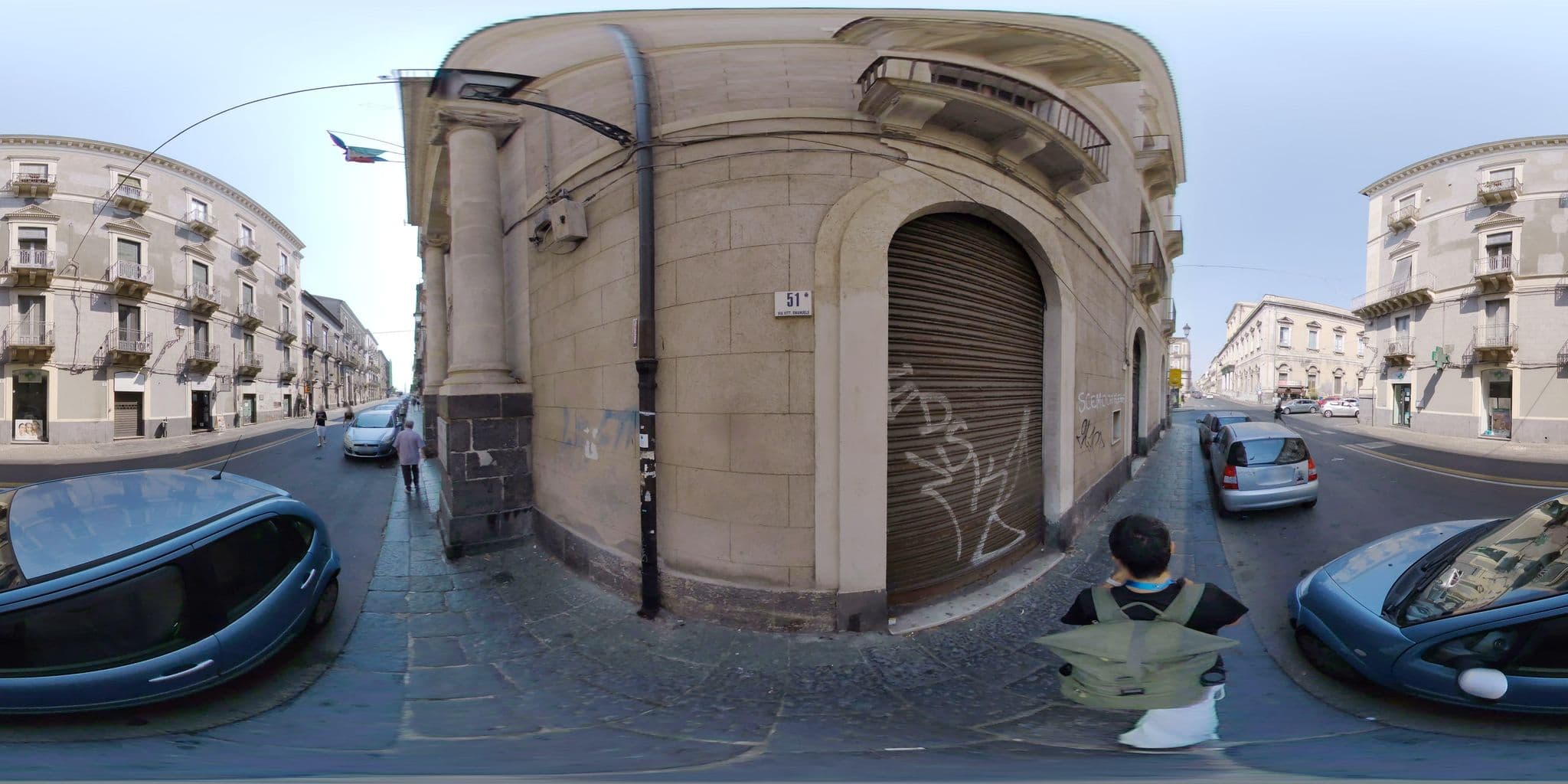 Street view near La Casa di Alma, Catania