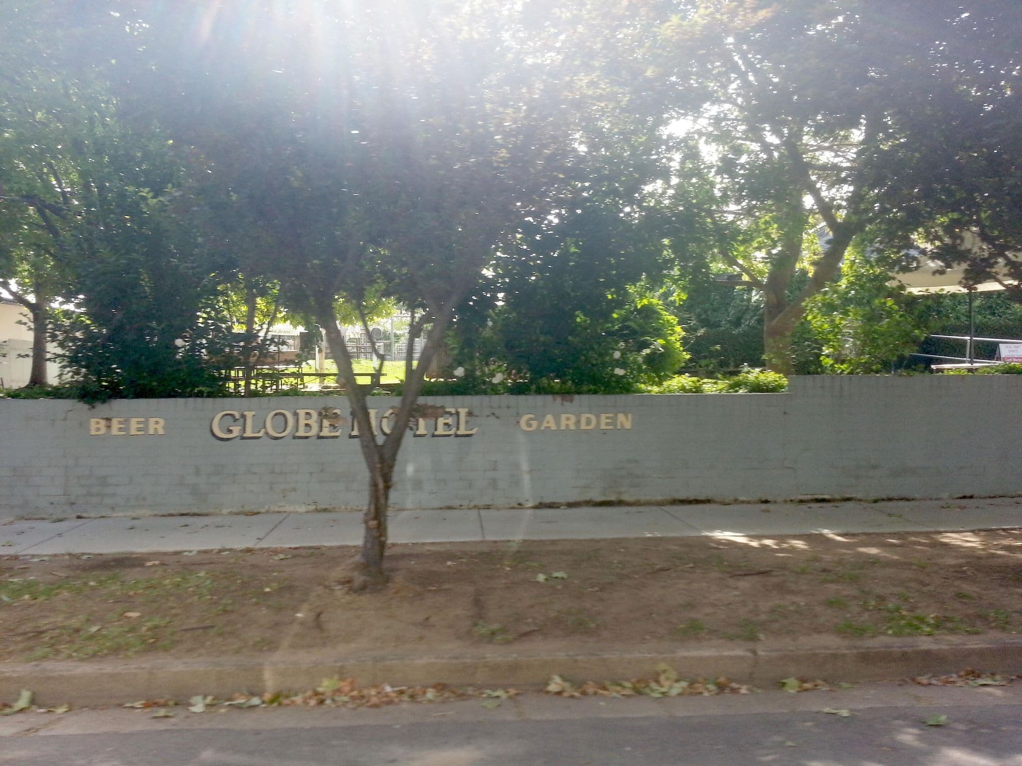 Street view near The Globe Hotel, Kandos — © bob3bob3 (CC BY-SA · Mapillary)