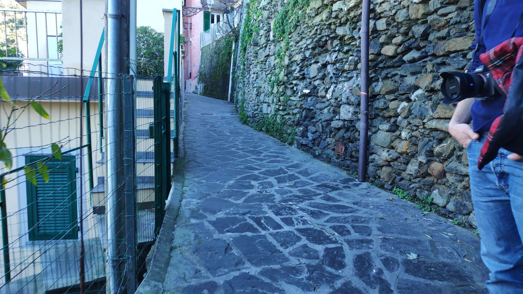 Street view near Il Sogno De Manarola, Riomaggiore — © marcuscalabresus (CC BY-SA · Mapillary)