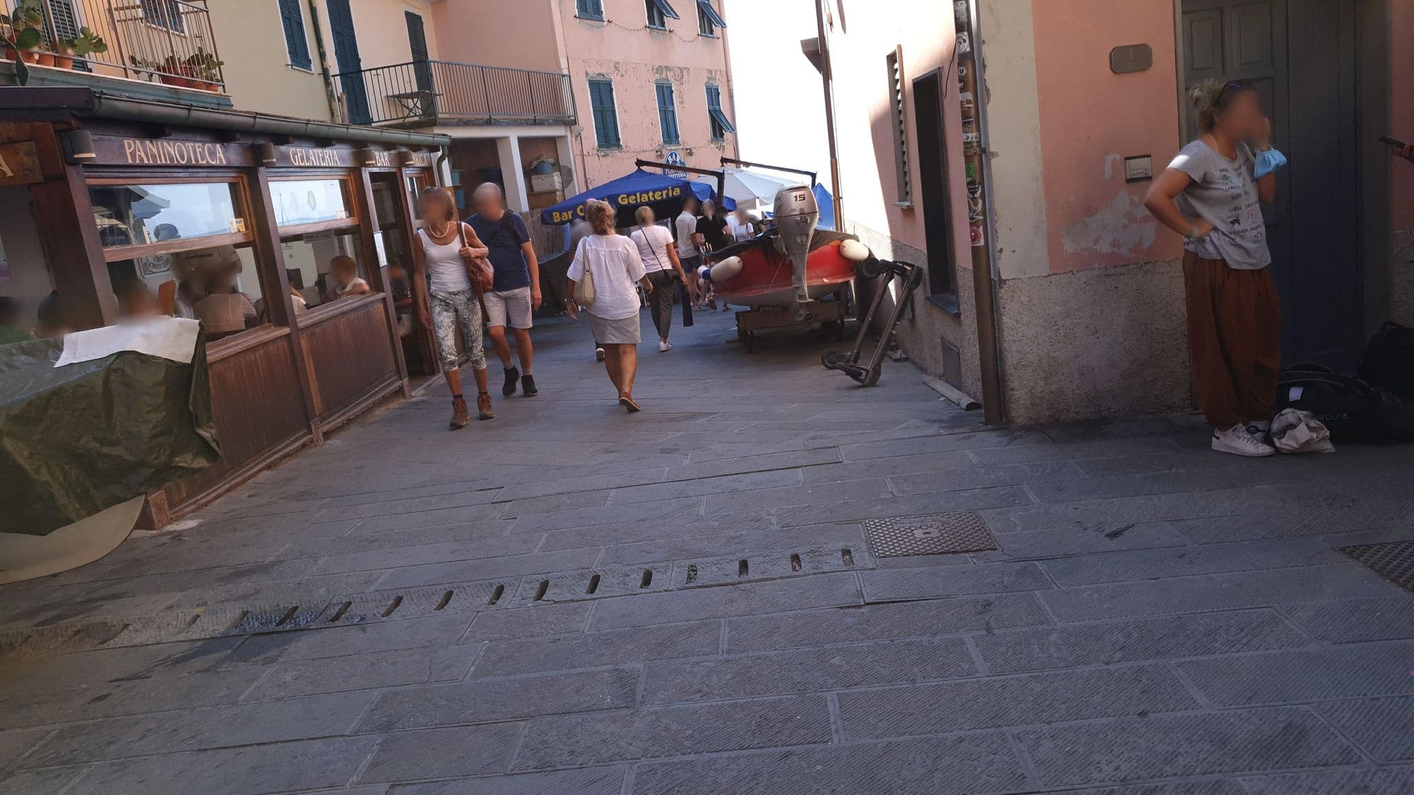 Street view near Acla, Riomaggiore — © jopparn (CC BY-SA · Mapillary)