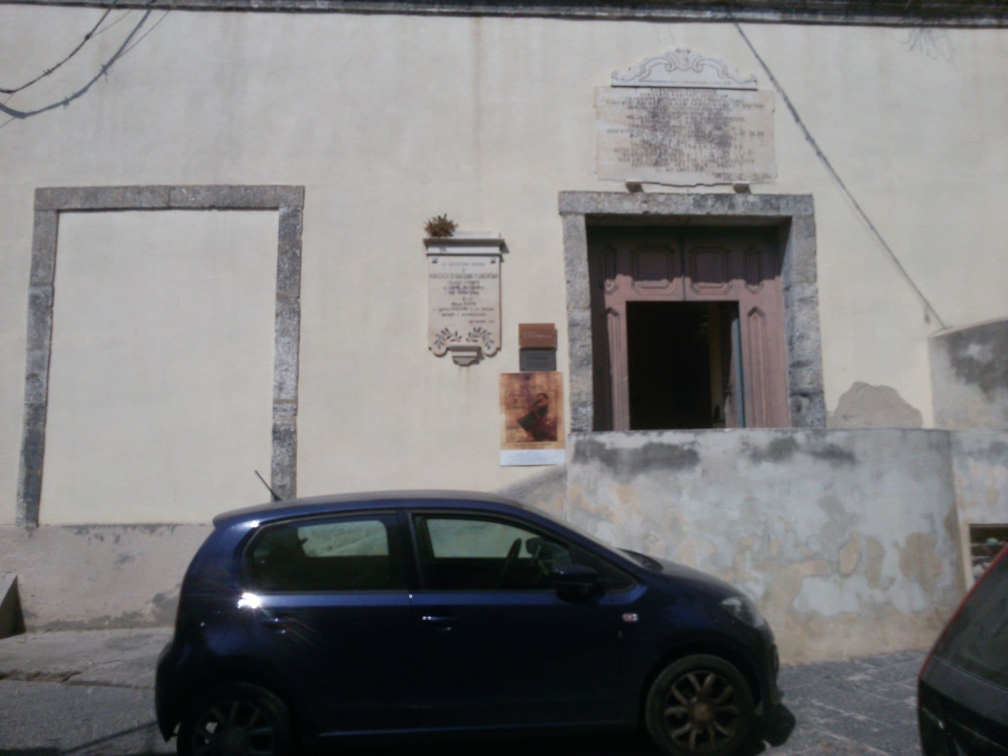 Street view near Terra Murata, Procida — © ale_zena_it (CC BY-SA · Mapillary)