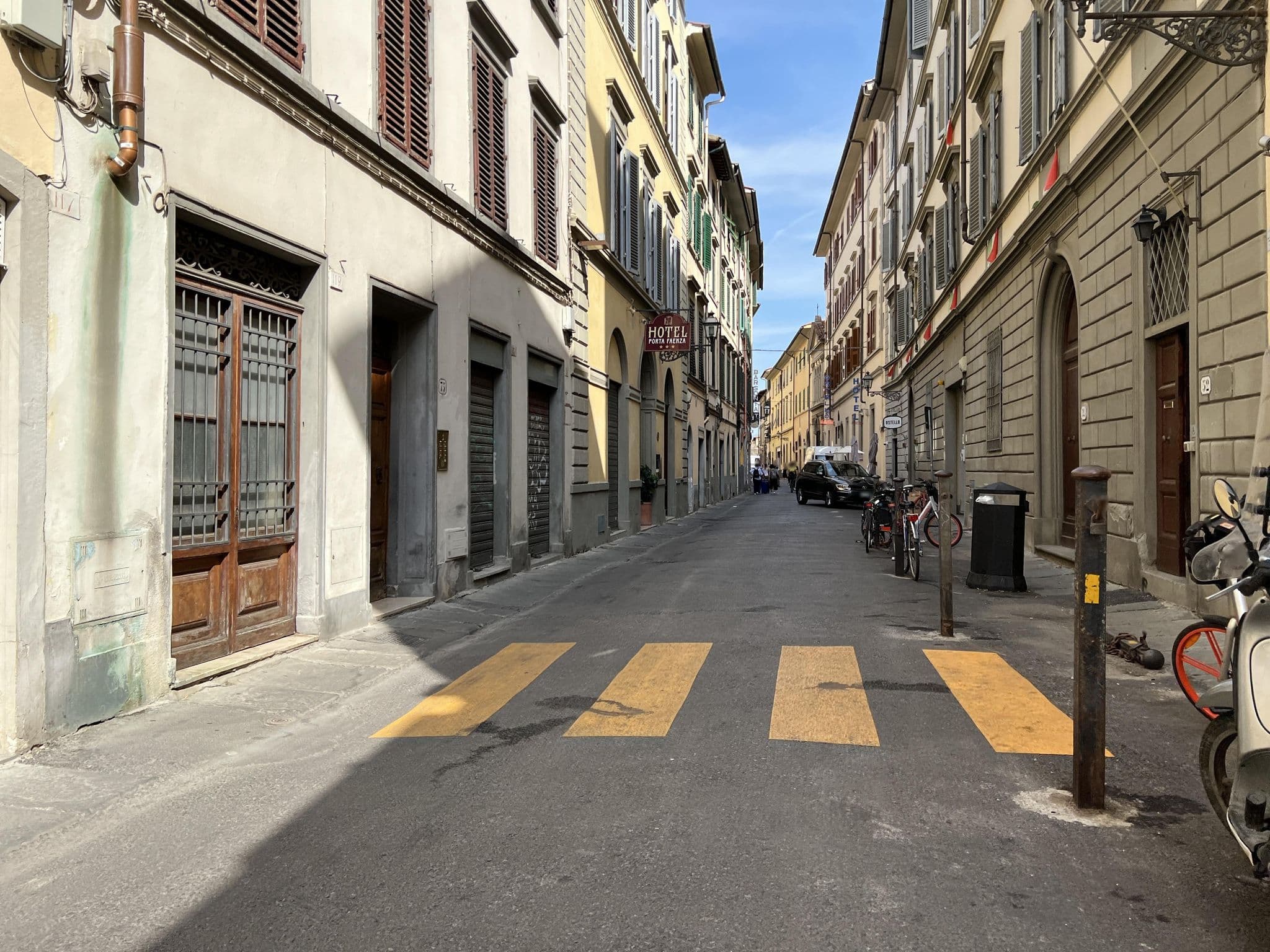 Street view near Hotel Porta Faenza, Florence — © shogohirasawa (CC BY-SA · Mapillary)