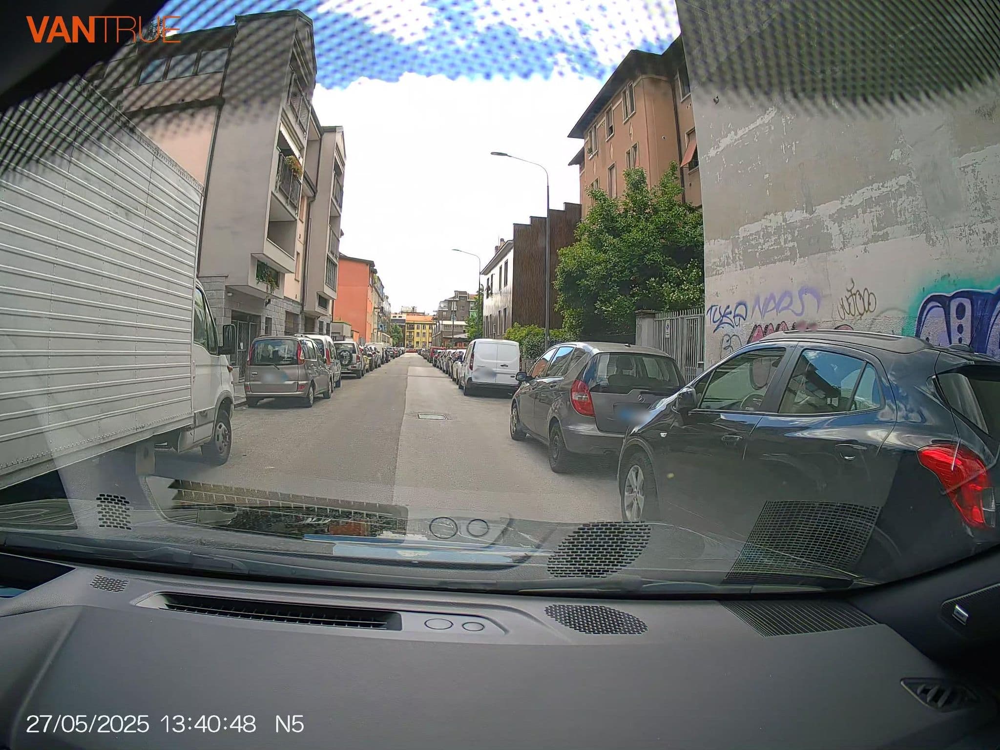 Street view near Via Padova 165, Adriano — © renaultgt (CC BY-SA · Mapillary)