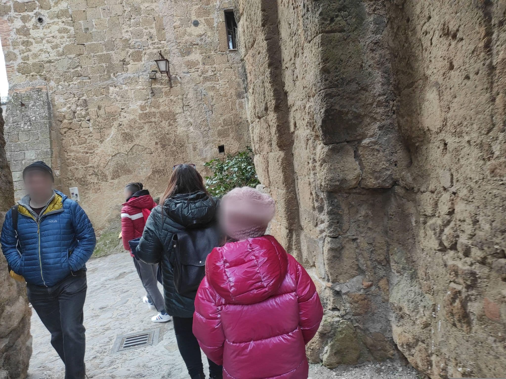 Street view near b&b, Bagnoregio — © jeawrong (CC BY-SA · Mapillary)