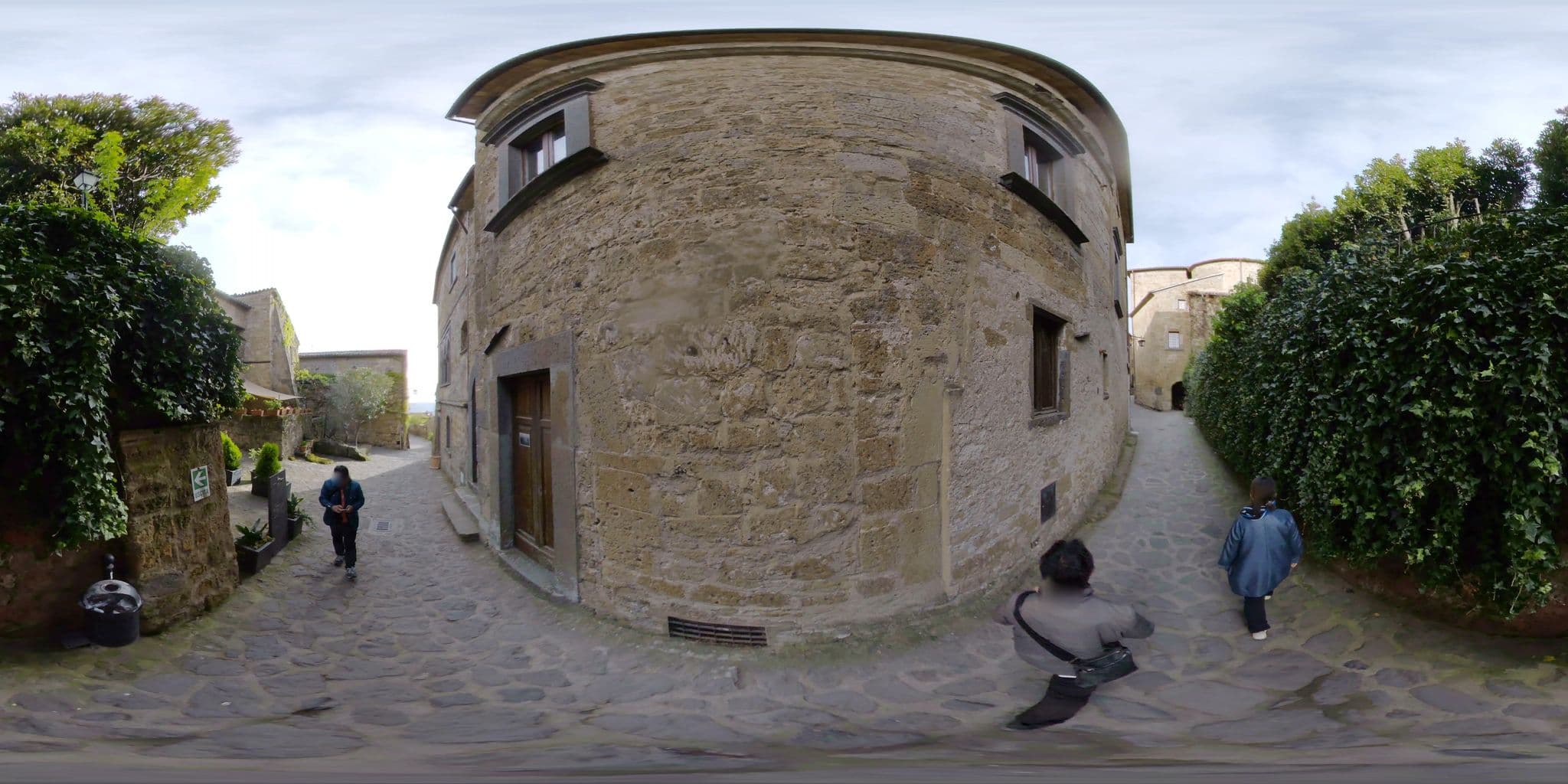 Street view near casa vacanza palazzo contino, Bagnoregio — © mapconcierge (CC BY-SA · Mapillary)