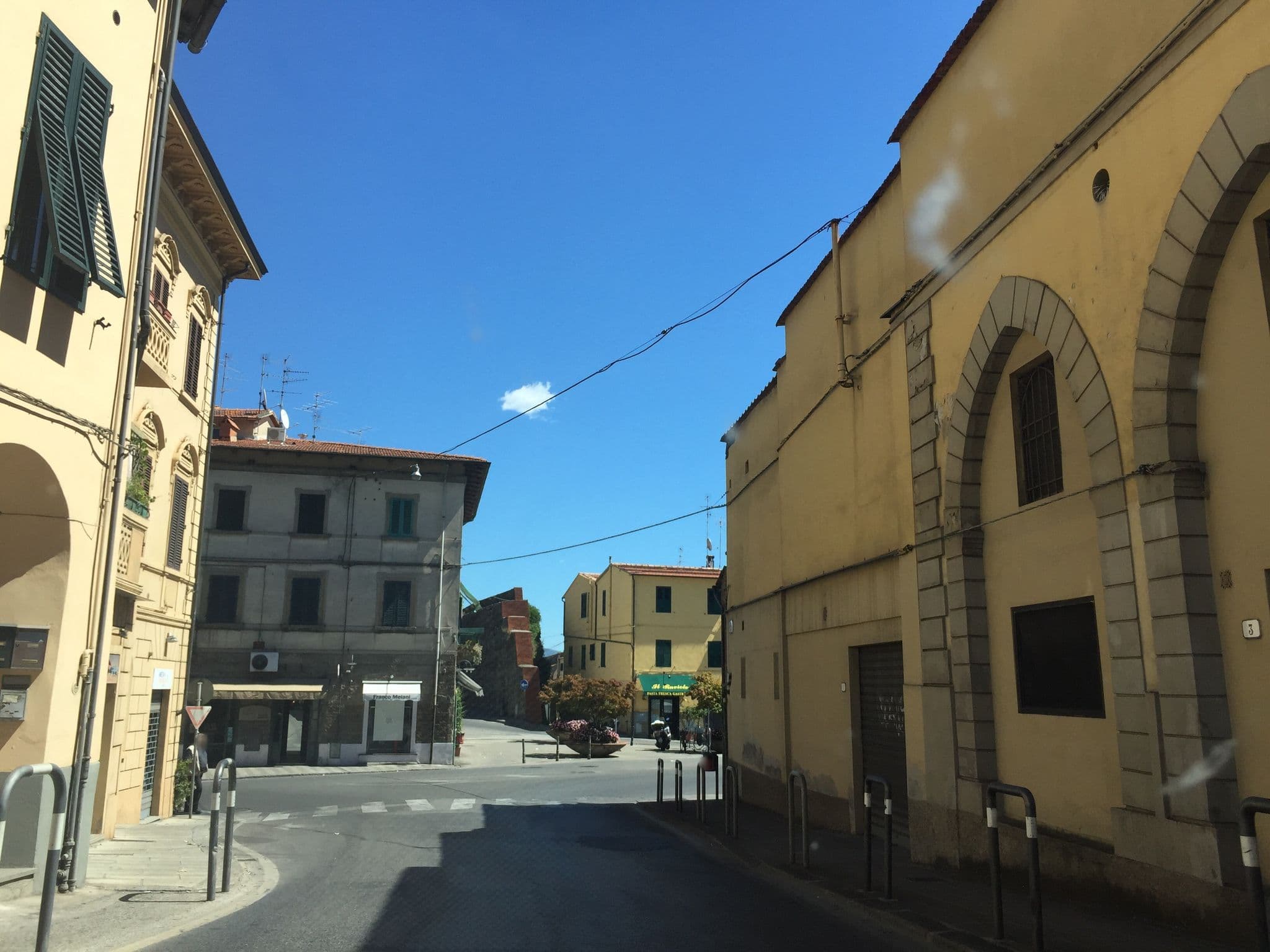 Street view near Alle vecchie mura, Pistoia — © mapillary_service (CC BY-SA · Mapillary)