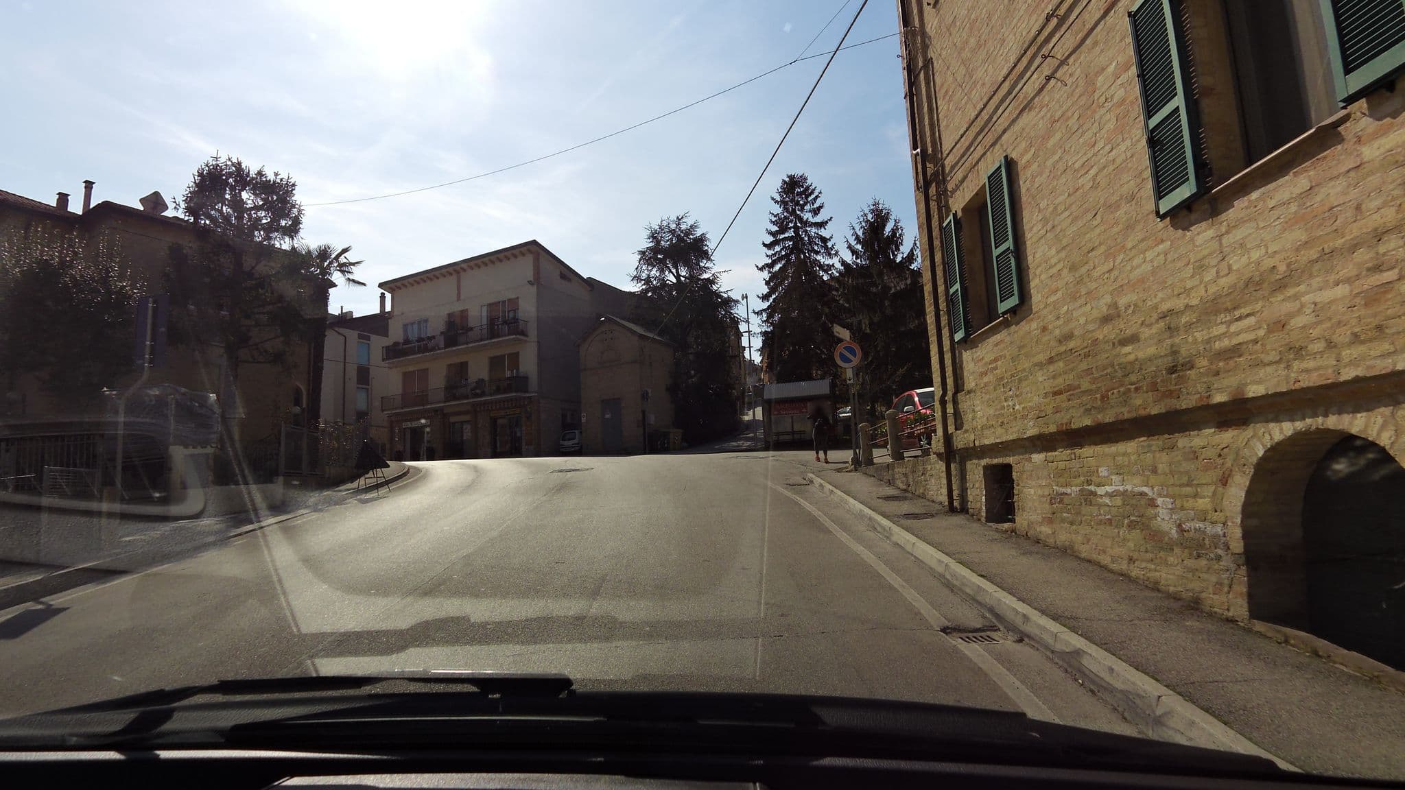 Street view near Parrocchia di San Francesco, Recanati — © czmrtn (CC BY-SA · Mapillary)