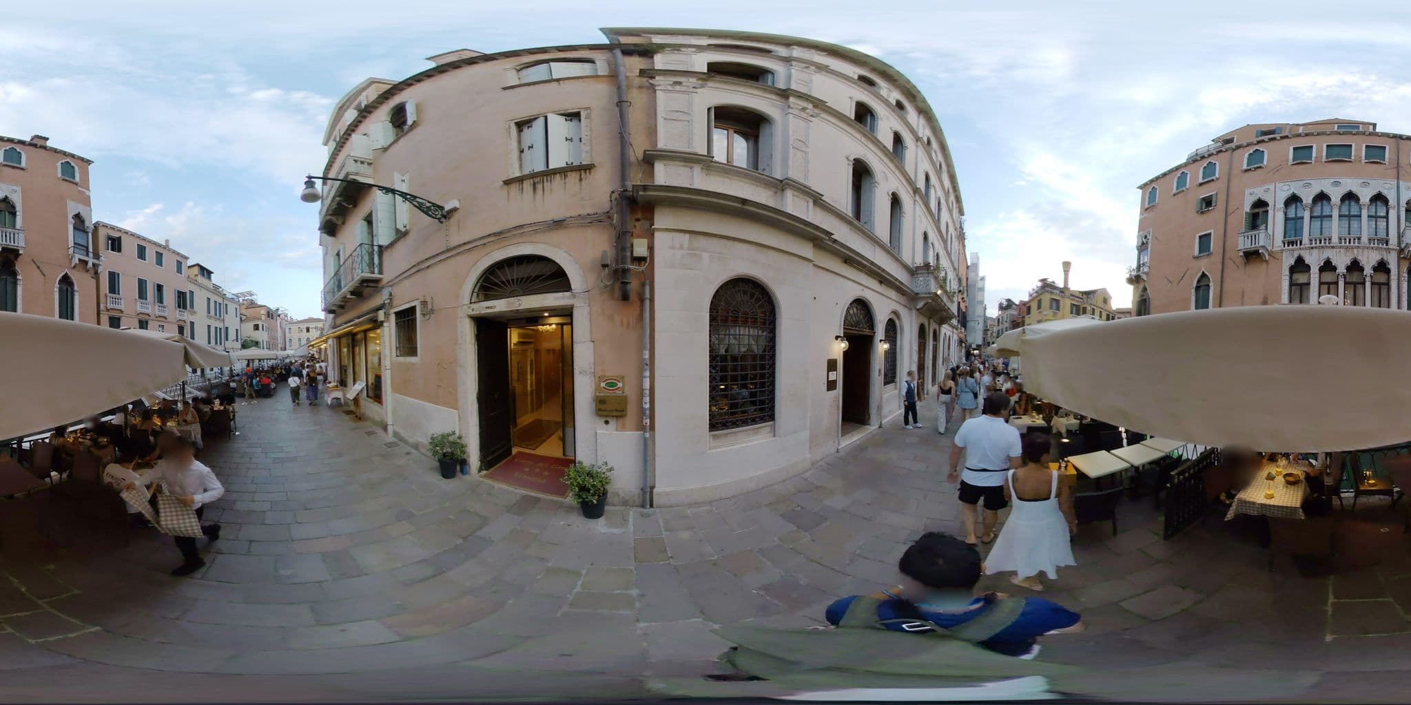 Street view near Corte dei Greci, Venice — © mapconcierge (CC BY-SA · Mapillary)