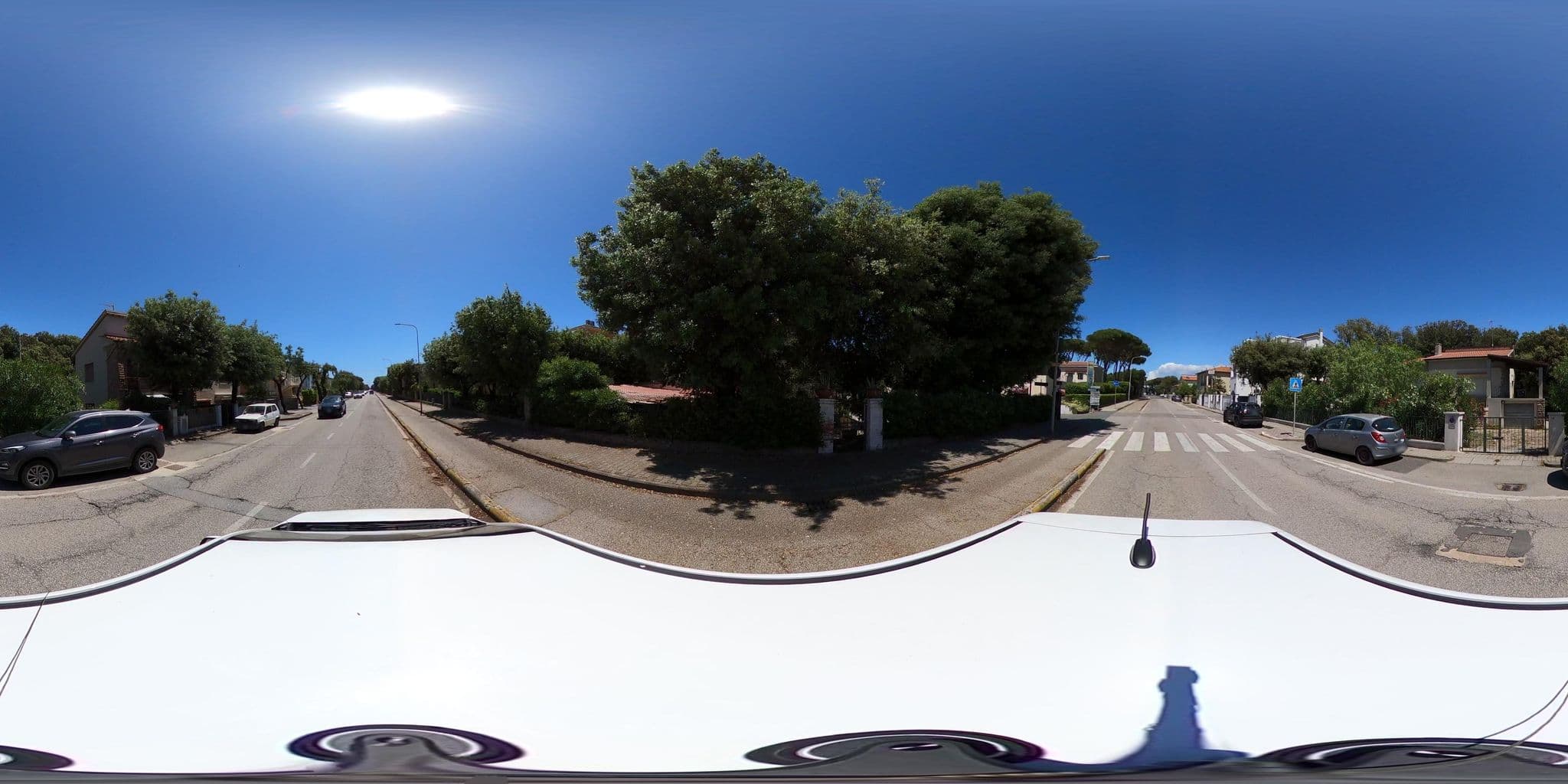 Street view near Hotel L'Etrusco, San Vincenzo — © momix (CC BY-SA · Mapillary)