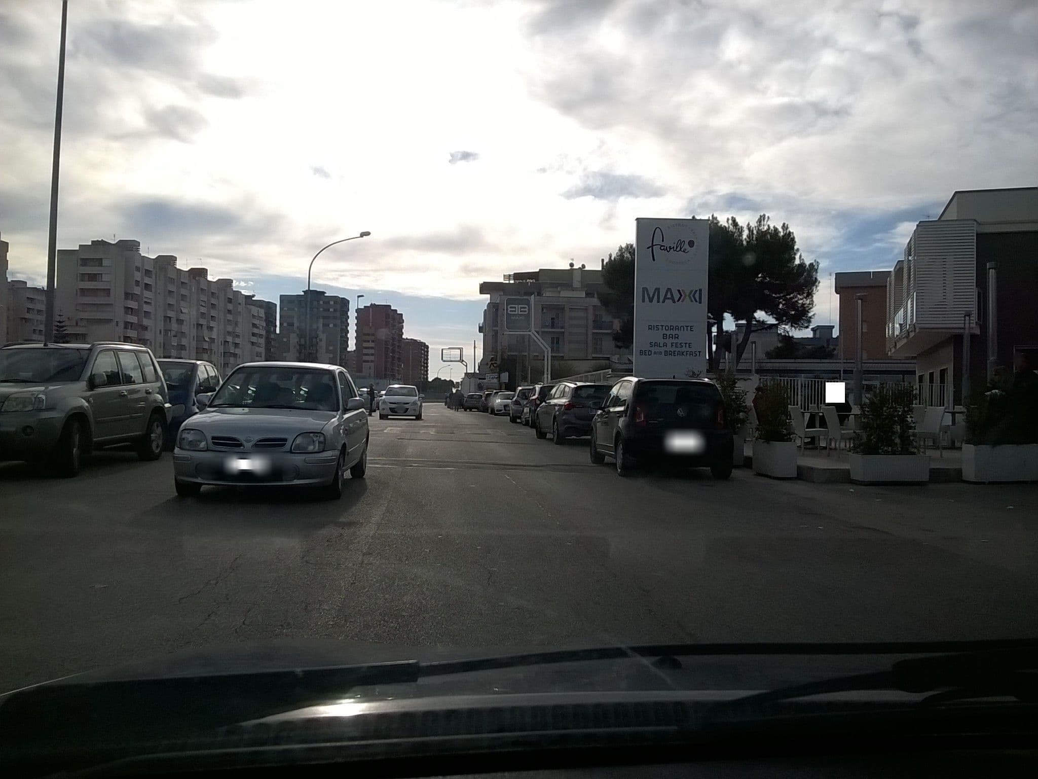 Street view near Bbmaxxi, Taranto — © giantar (CC BY-SA · Mapillary)