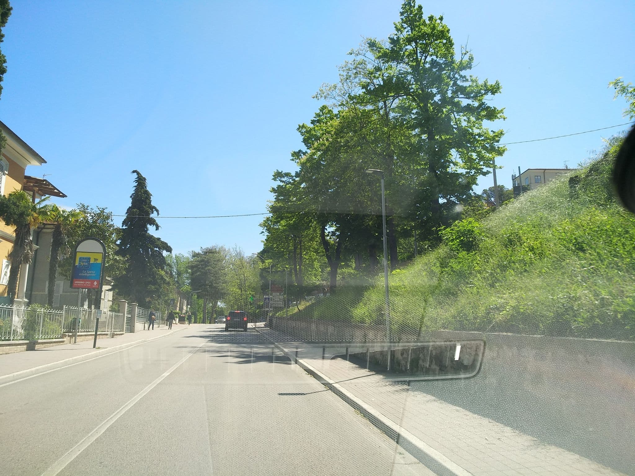 Street view near Villa Liberty, Urbino — © galessandroni (CC BY-SA · Mapillary)