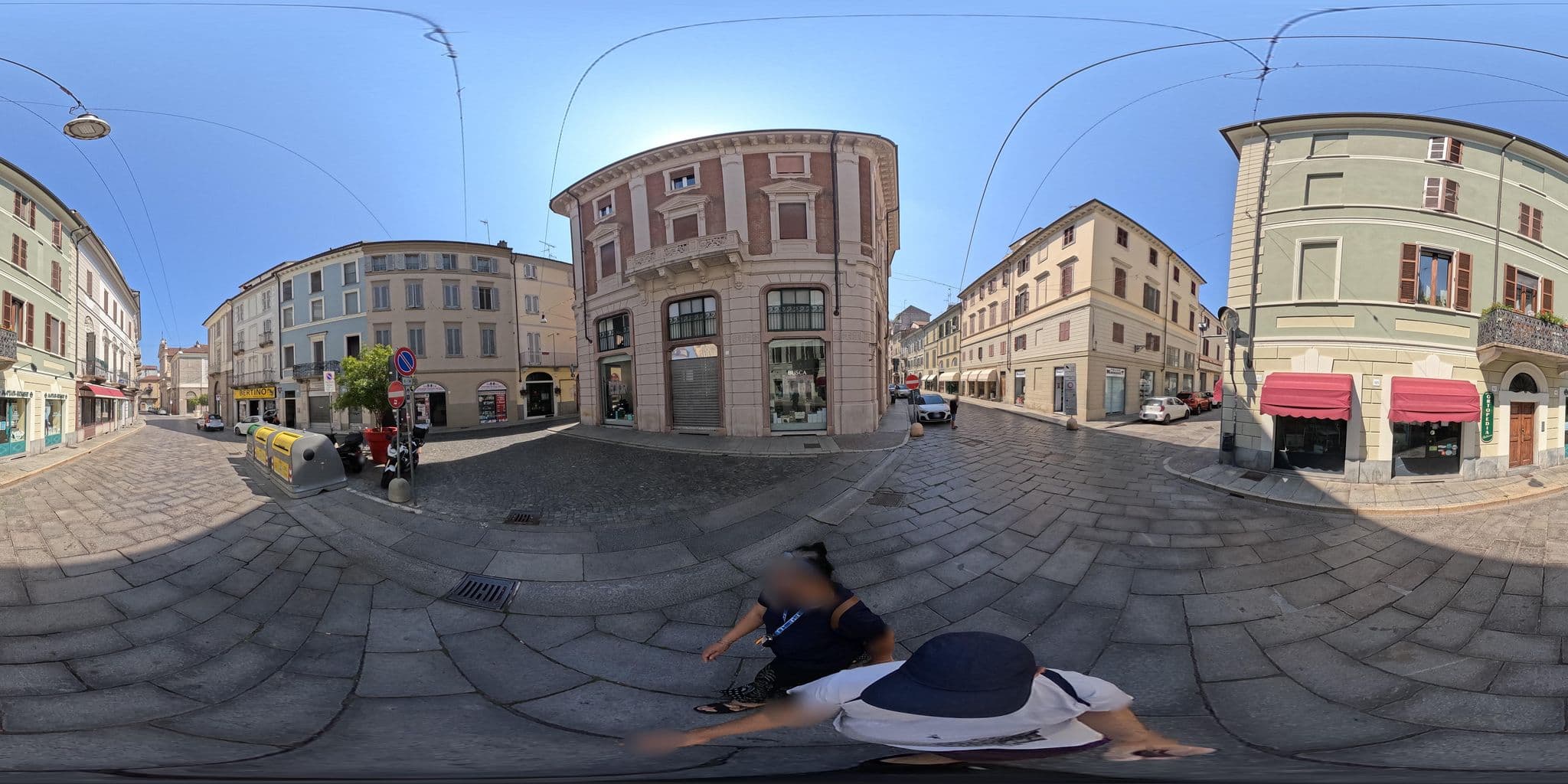 Street view near Casabona 1910, Vercelli — © ivanbranco (CC BY-SA · Mapillary)
