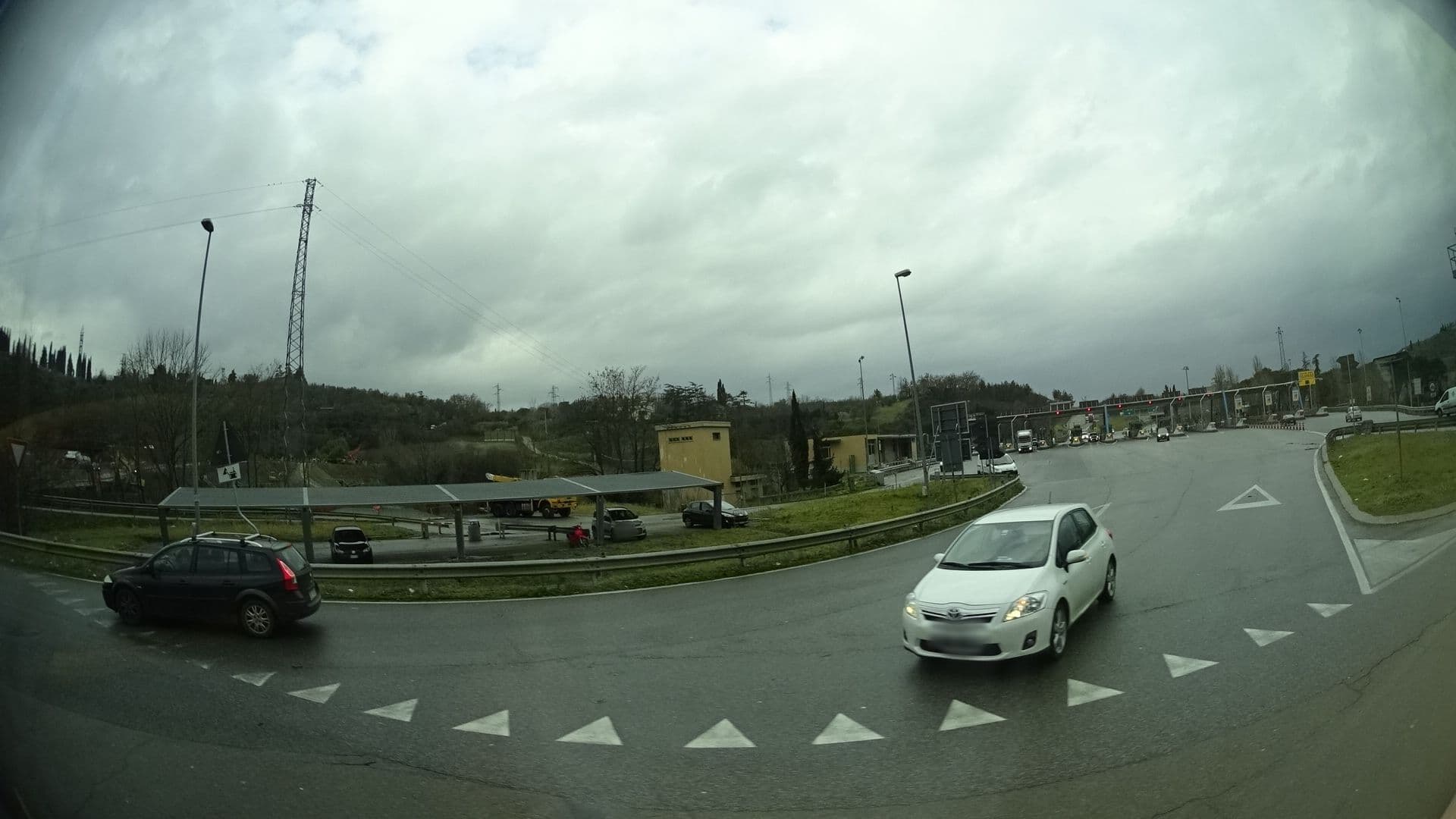 Street view near Il Poggiolo delle Rose, Tavarnuzze — © sashazykov (CC BY-SA · Mapillary)