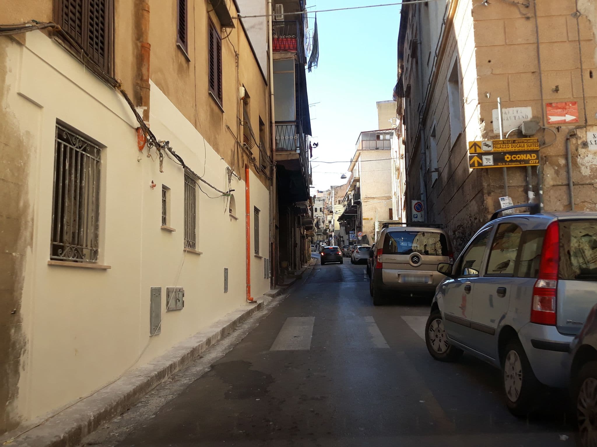 Street view near Casa Margo, Monreale — © roberto_inzerillo (CC BY-SA · Mapillary)