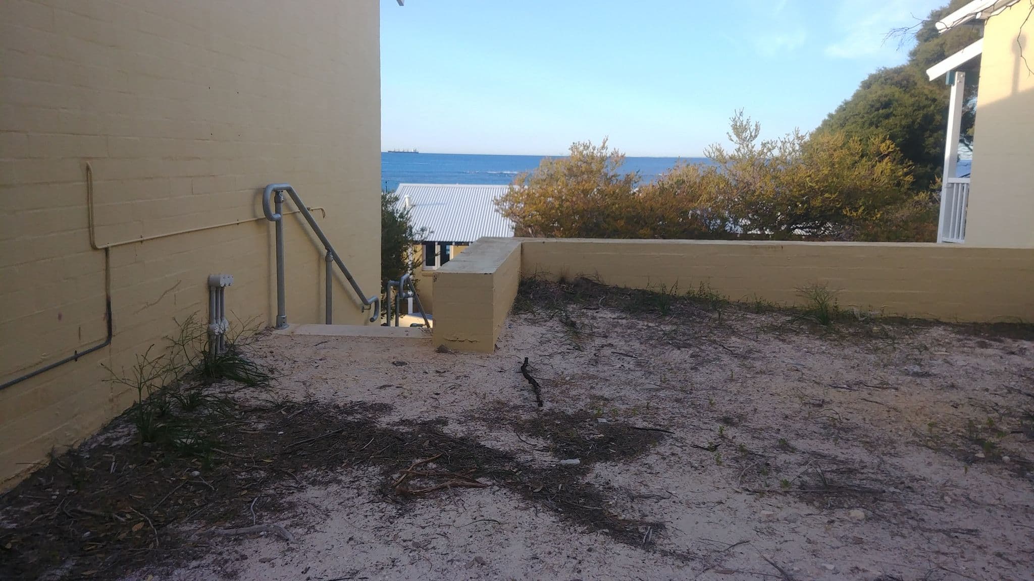 Street view near 833, North Fremantle — © samwilson (CC BY-SA · Mapillary)