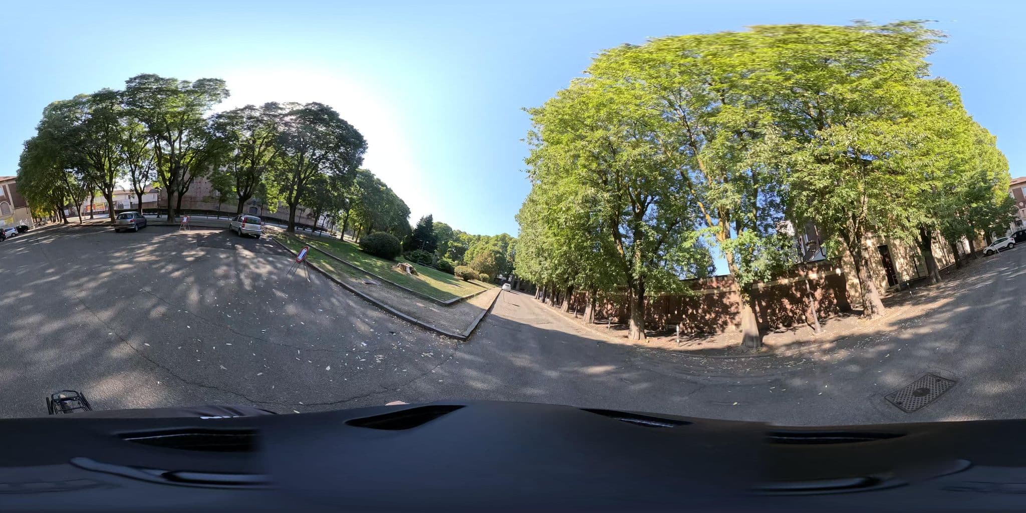 Street view near Casa Sacro Cuore, Vercelli — © ivanbranco (CC BY-SA · Mapillary)
