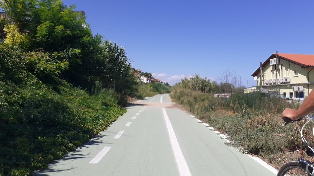 Street view near La Rosa dei Venti, Torino di Sangro — © doduva (CC BY-SA · Mapillary)