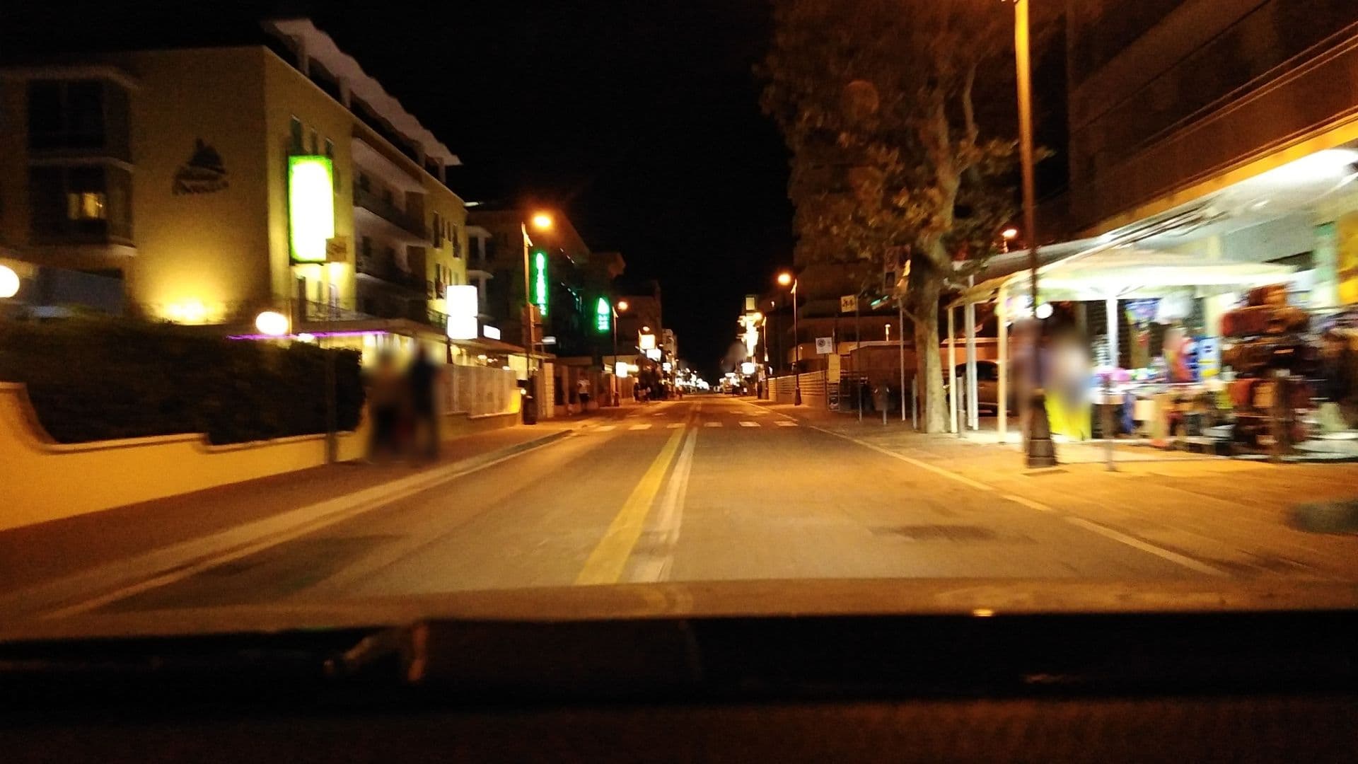 Street view near Mont Blanc, Bellaria-Igea Marina