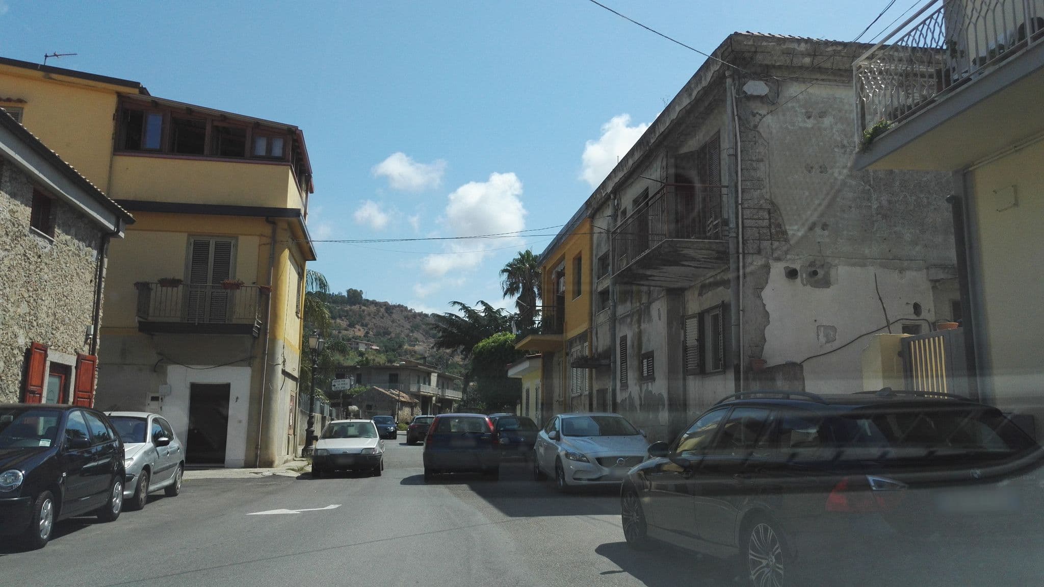 Street view near Hotel Antica Marina, Nicotera — © marcuscalabresus (CC BY-SA · Mapillary)