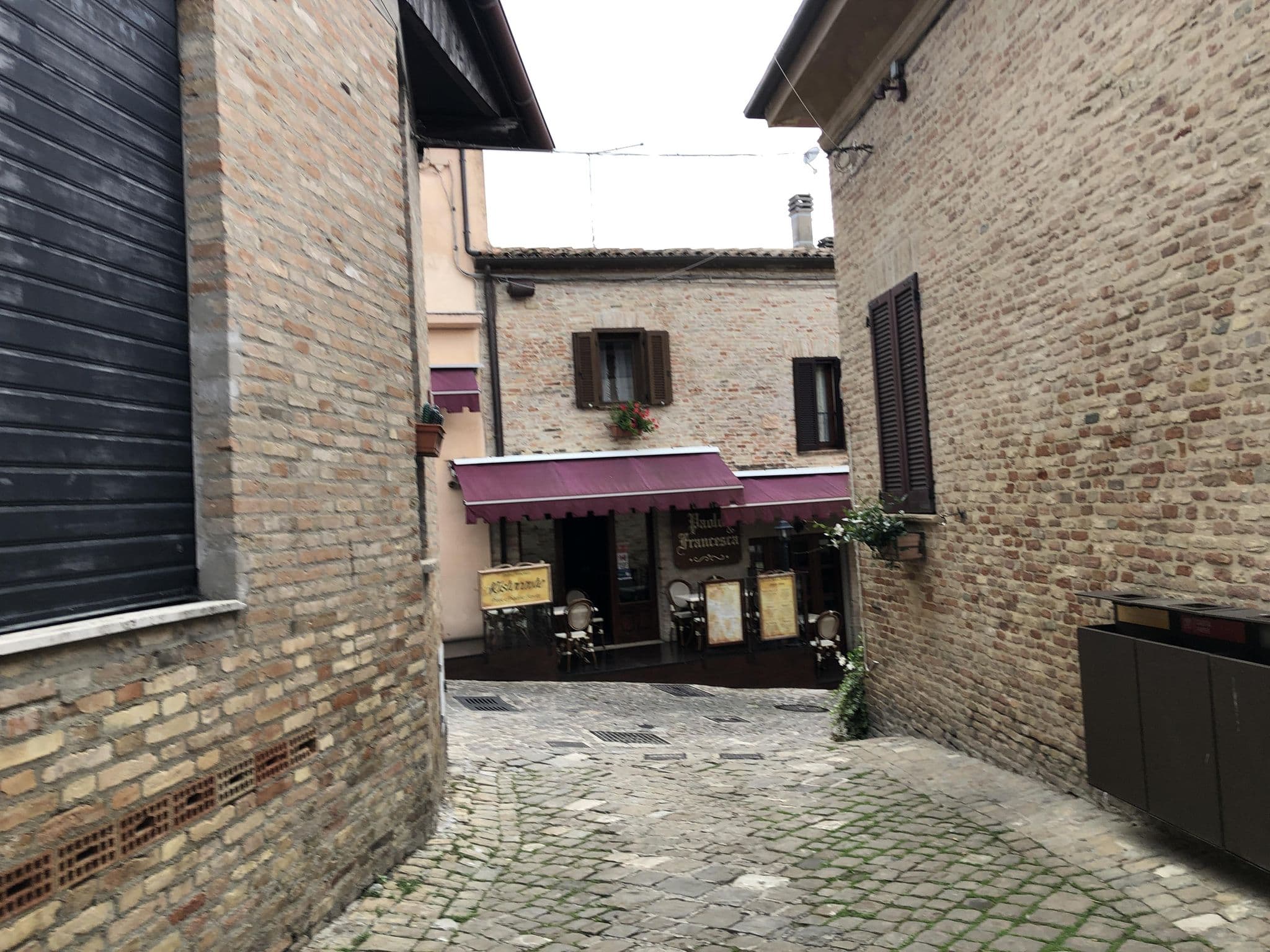 Street view near Rubini Uno, Gradara — © peterleth (CC BY-SA · Mapillary)