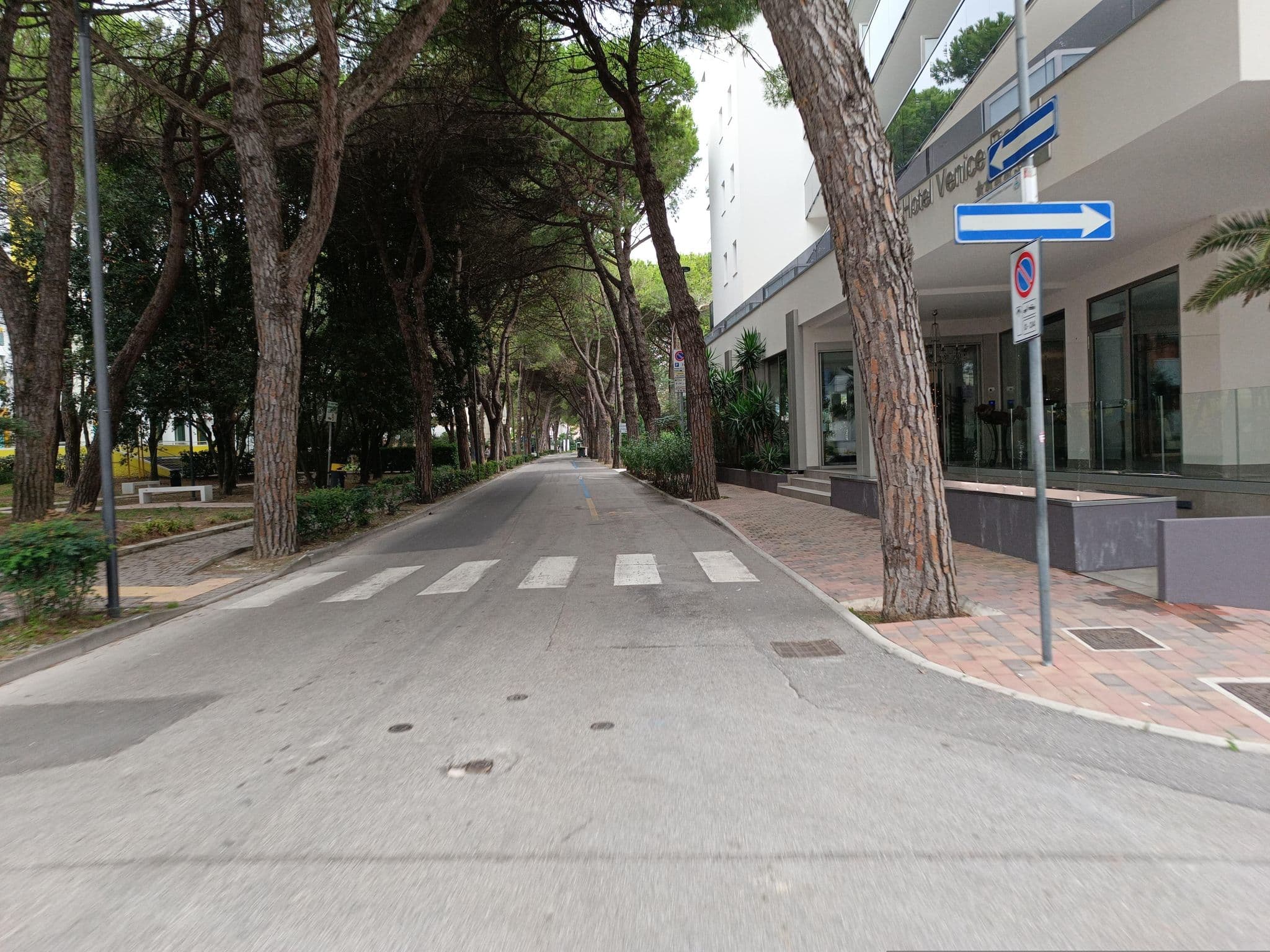 Street view near Residence De La Mariute, Bibione